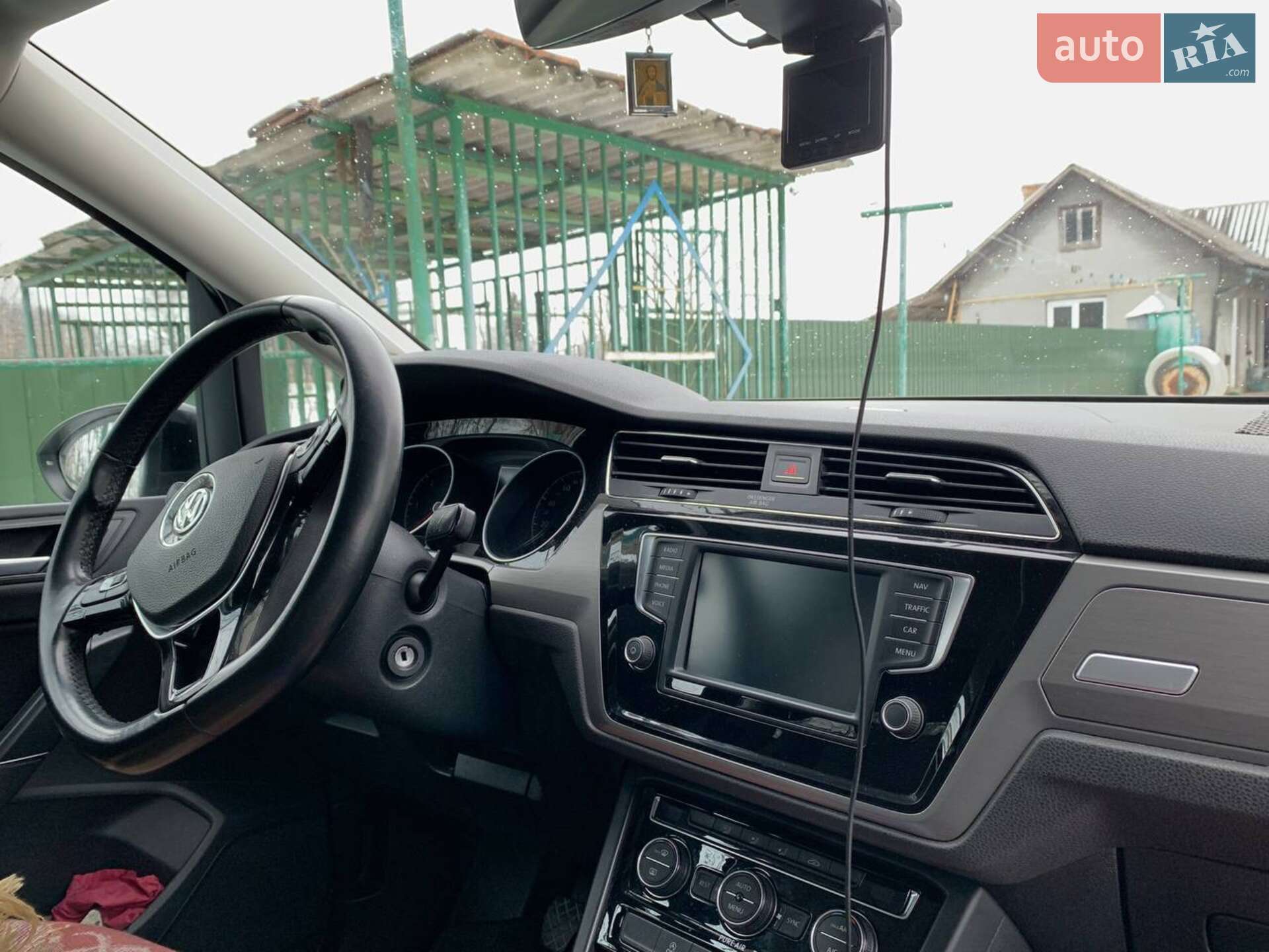 Volkswagen Touran 2016 VIN WVGZZZ1TZGW552929 фото оголошення 6 з 17