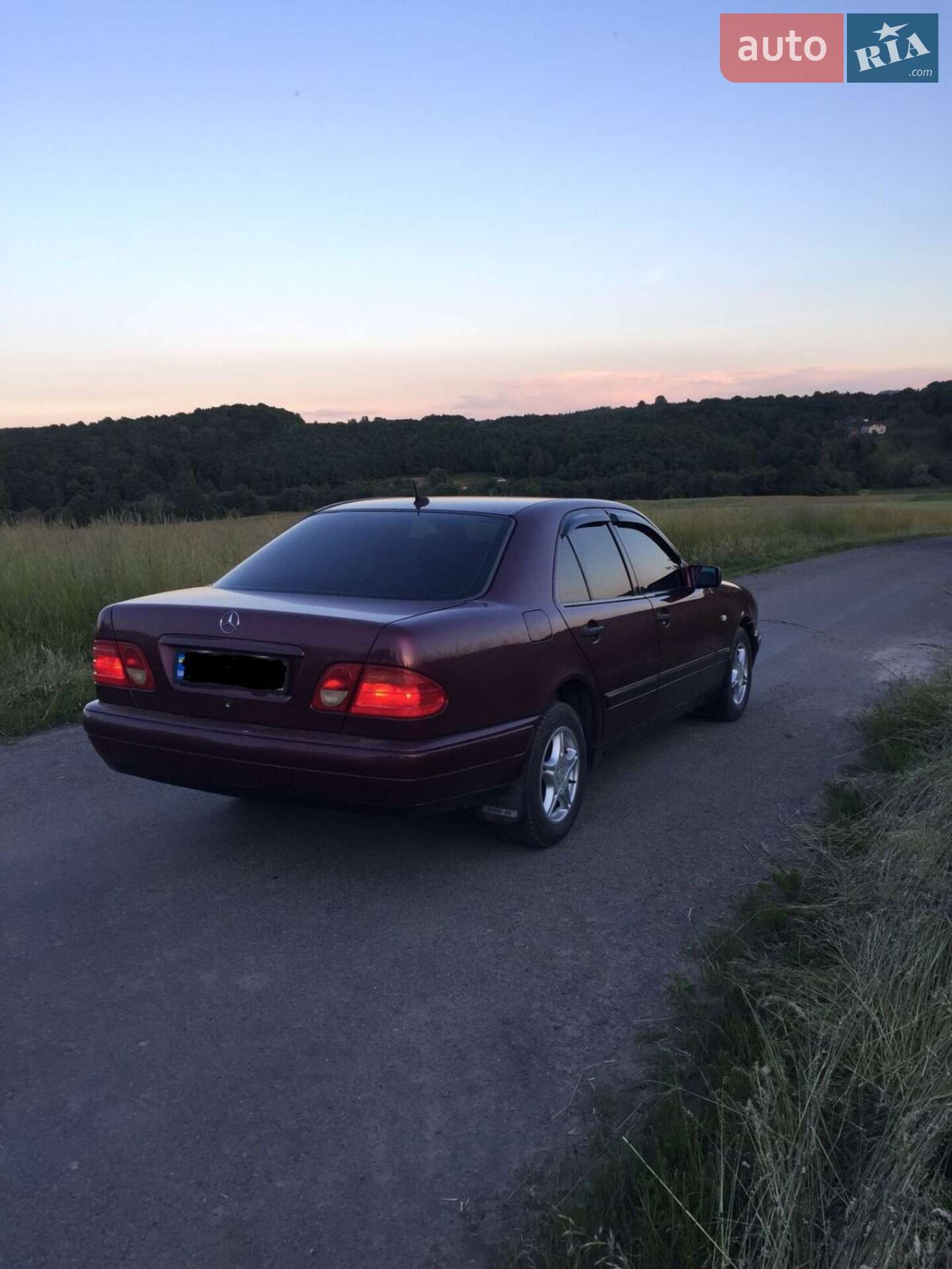 Mercedes-Benz E-Class 1998 VIN WDB2100351A678863 фото оголошення 10 з 13