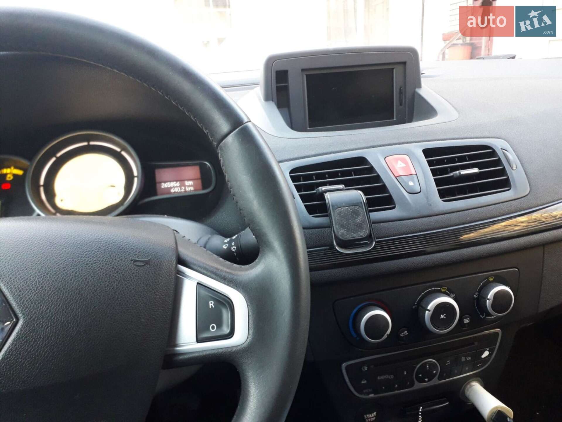 Renault Megane 2011 VIN VF1KZ1S0645395253 фото оголошення 6 з 6