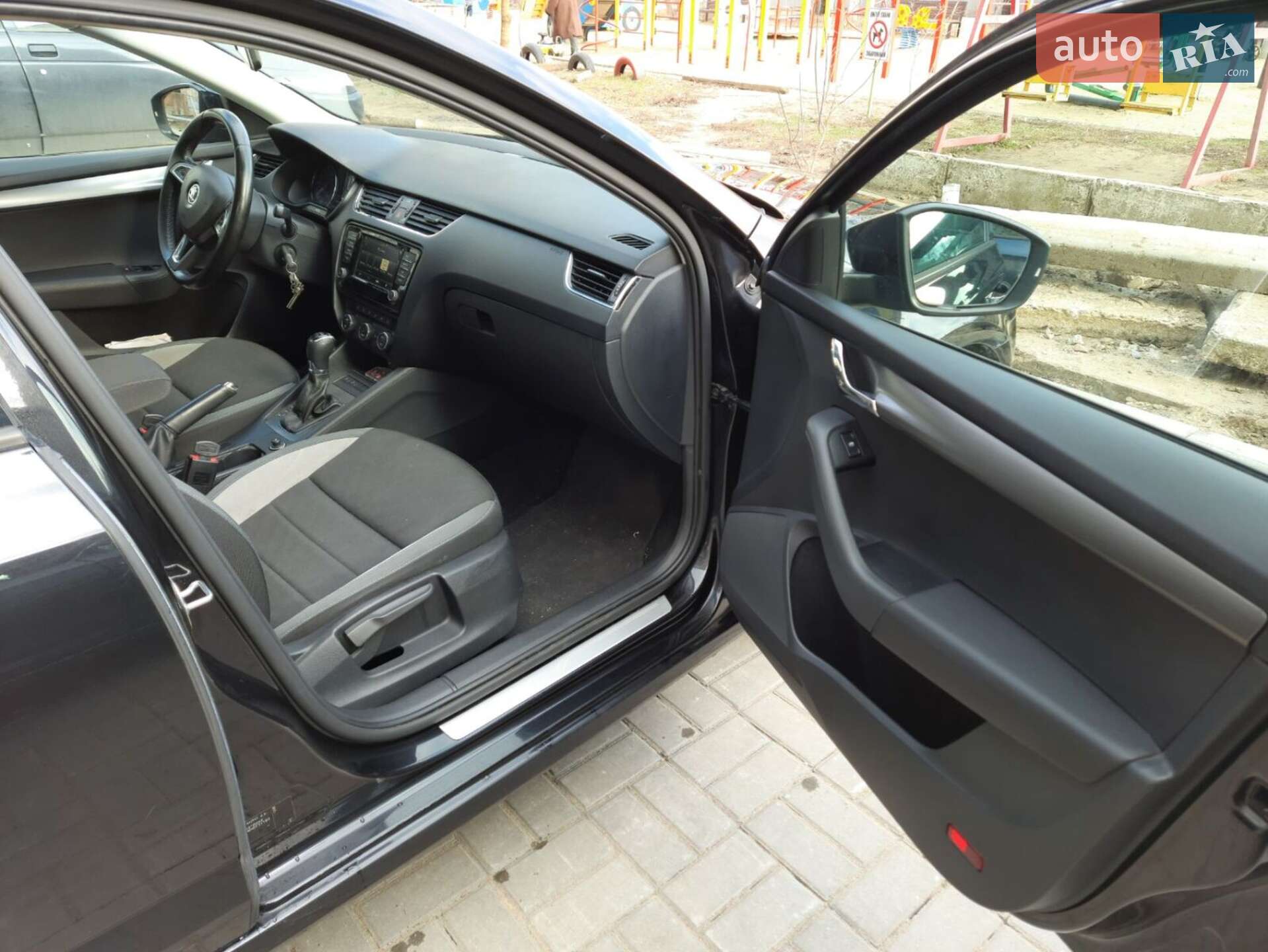 Skoda Octavia 2016 VIN TMBAG7NE6H0131197 фото оголошення 16 з 21