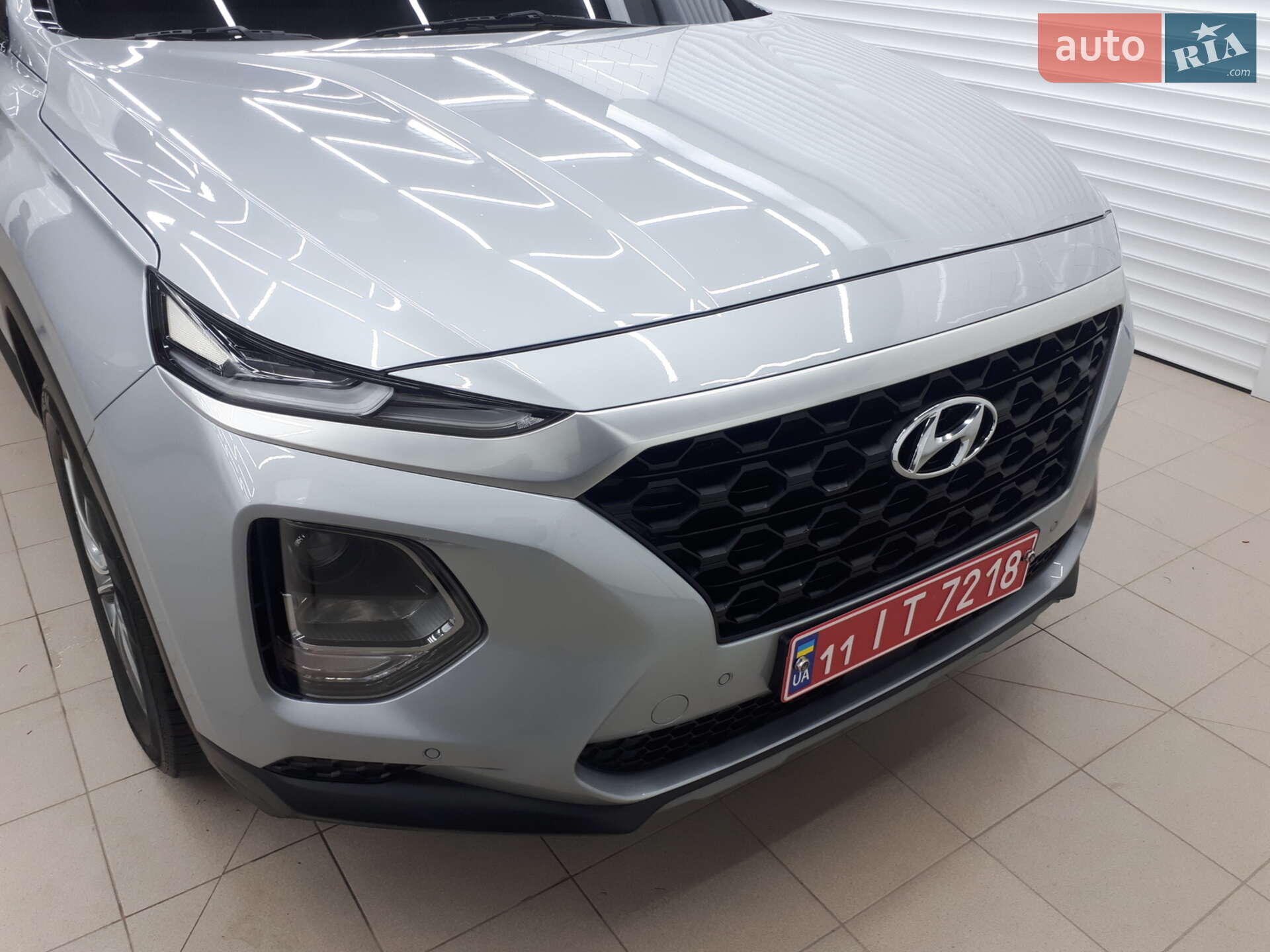 Hyundai Santa FE 2018 VIN KMHS281BDKU063046 фото оголошення 2 з 30