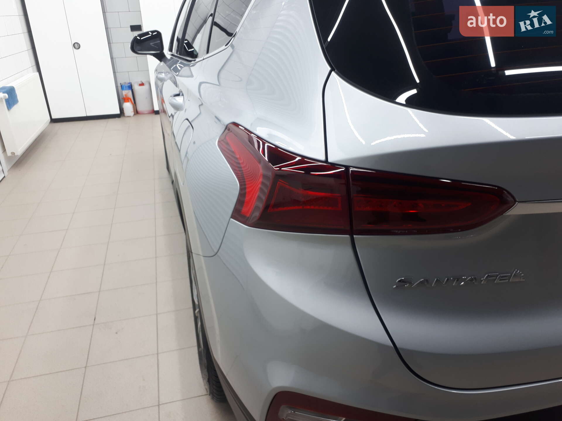 Hyundai Santa FE 2018 VIN KMHS281BDKU063046 фото оголошення 4 з 30