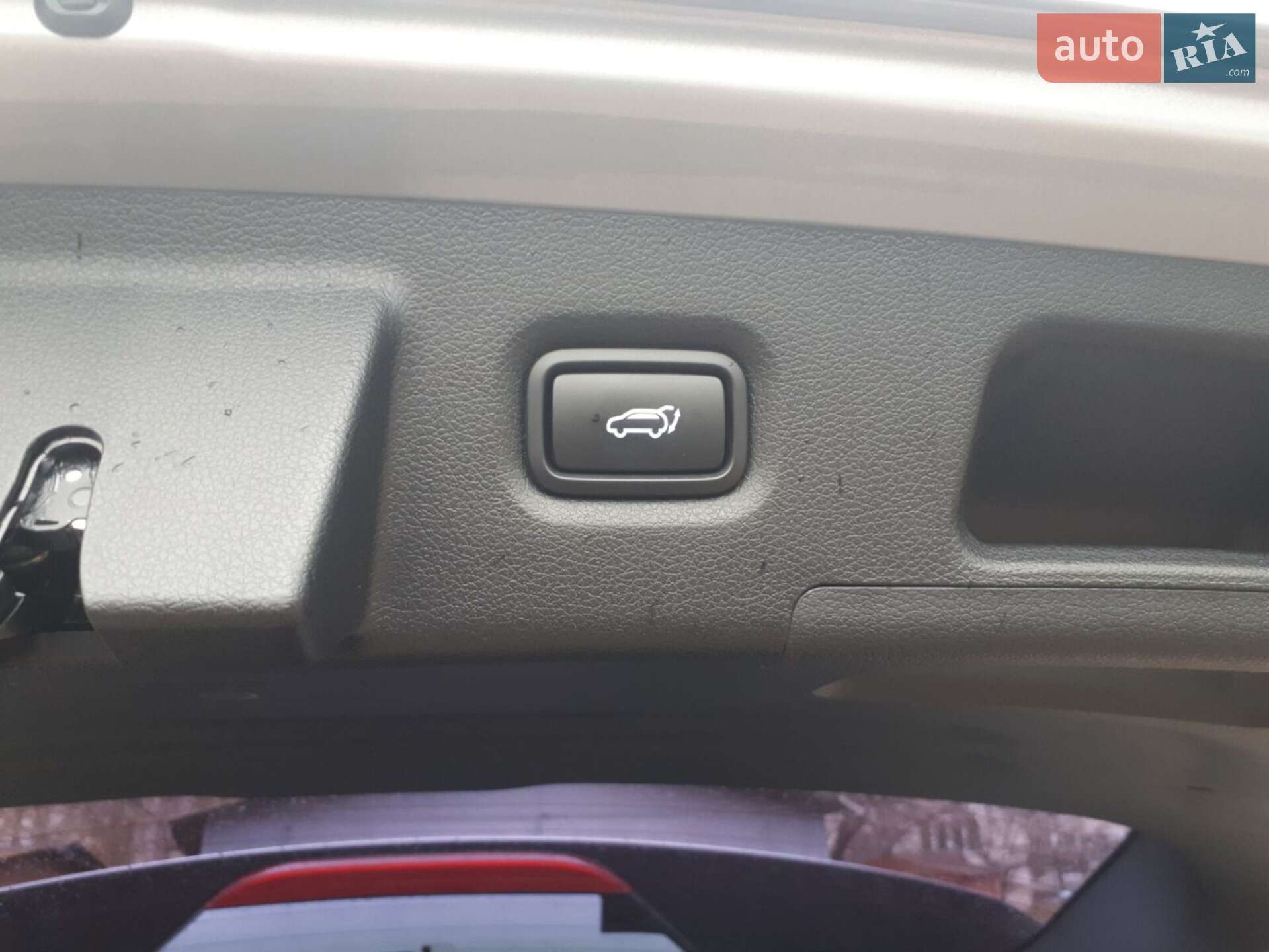 Hyundai Santa FE 2018 VIN KMHS281BDKU063046 фото оголошення 56 з 57