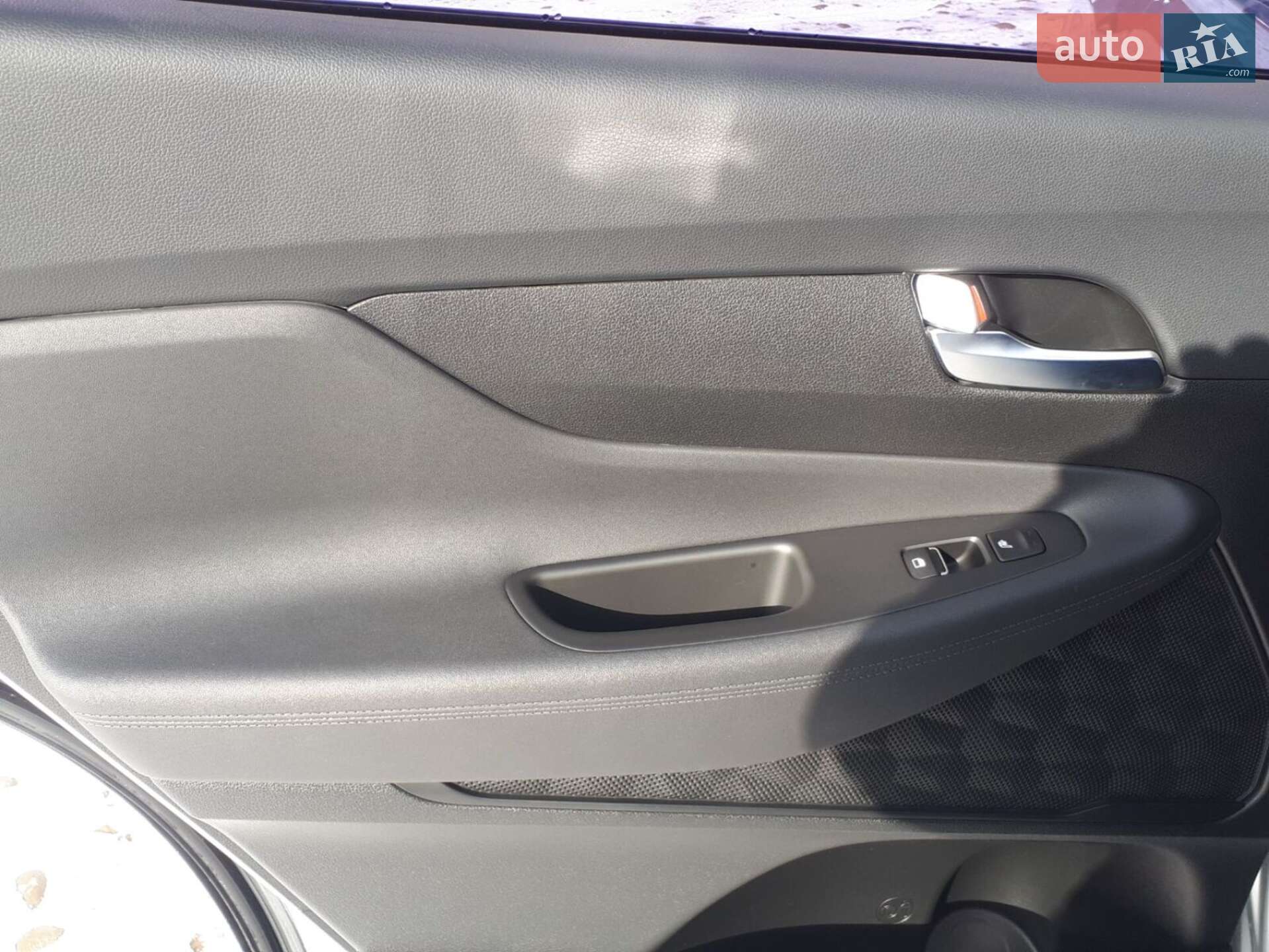 Hyundai Santa FE 2018 VIN KMHS281BDKU063046 фото оголошення 31 з 57