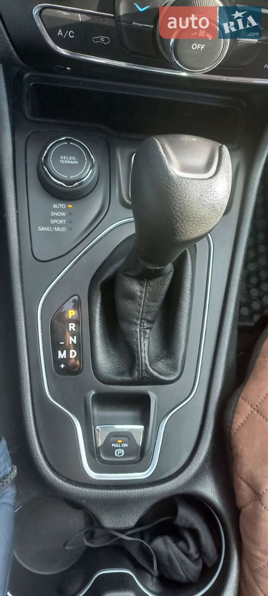 Jeep Cherokee 2019 VIN 1C4PJMCX8KD127523 фото оголошення 8 з 31