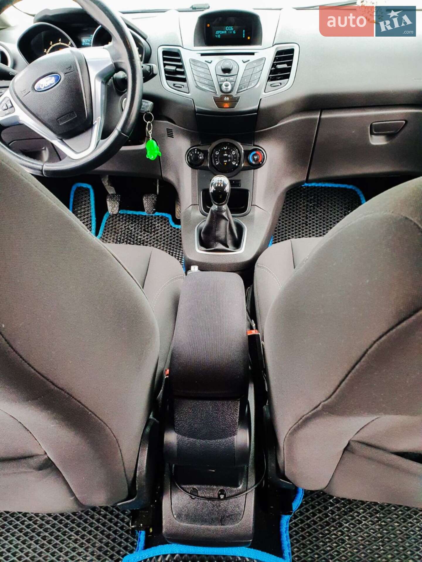 Ford Fiesta 2014 VIN WF0DXXGAKDEU82411 фото оголошення 2 з 18