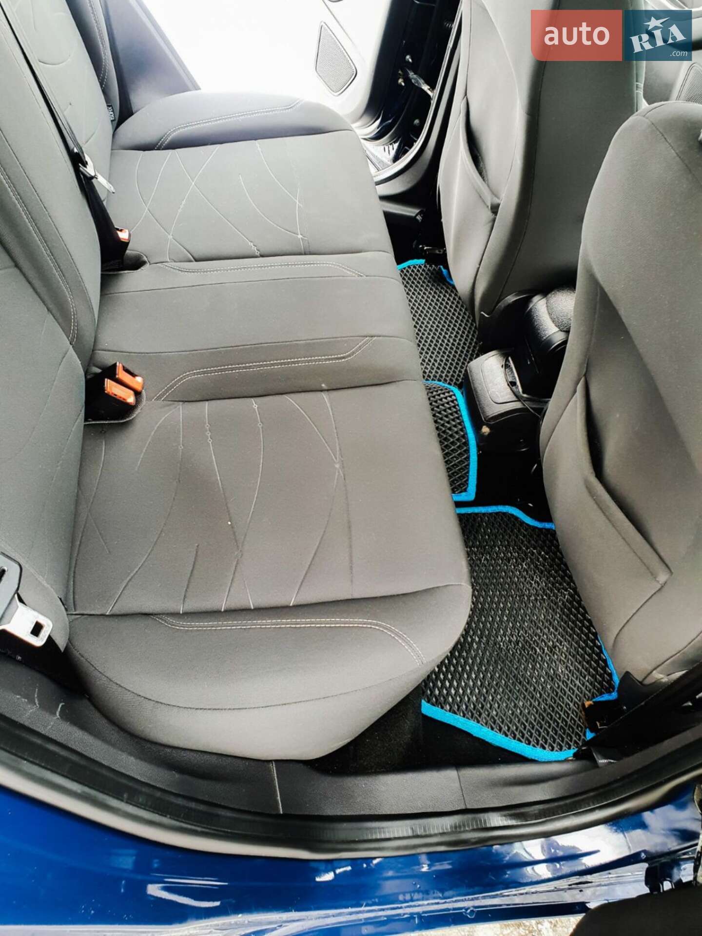 Ford Fiesta 2014 VIN WF0DXXGAKDEU82411 фото оголошення 6 з 18