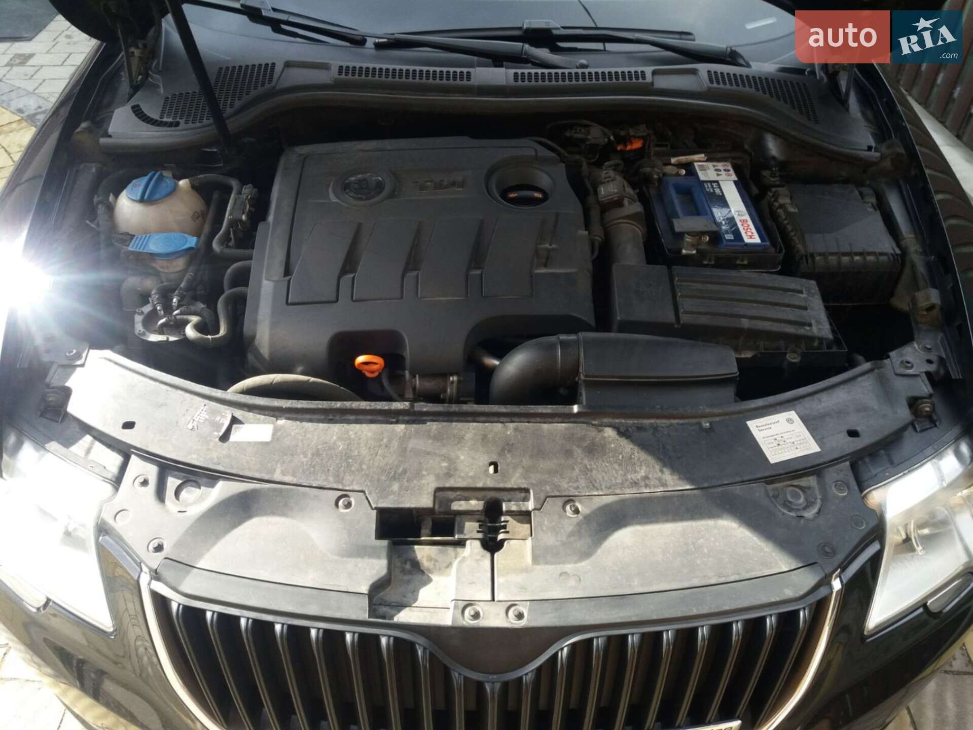 Skoda Superb 2012 VIN TMBJJ73TXC9027870 фото оголошення 11 з 15