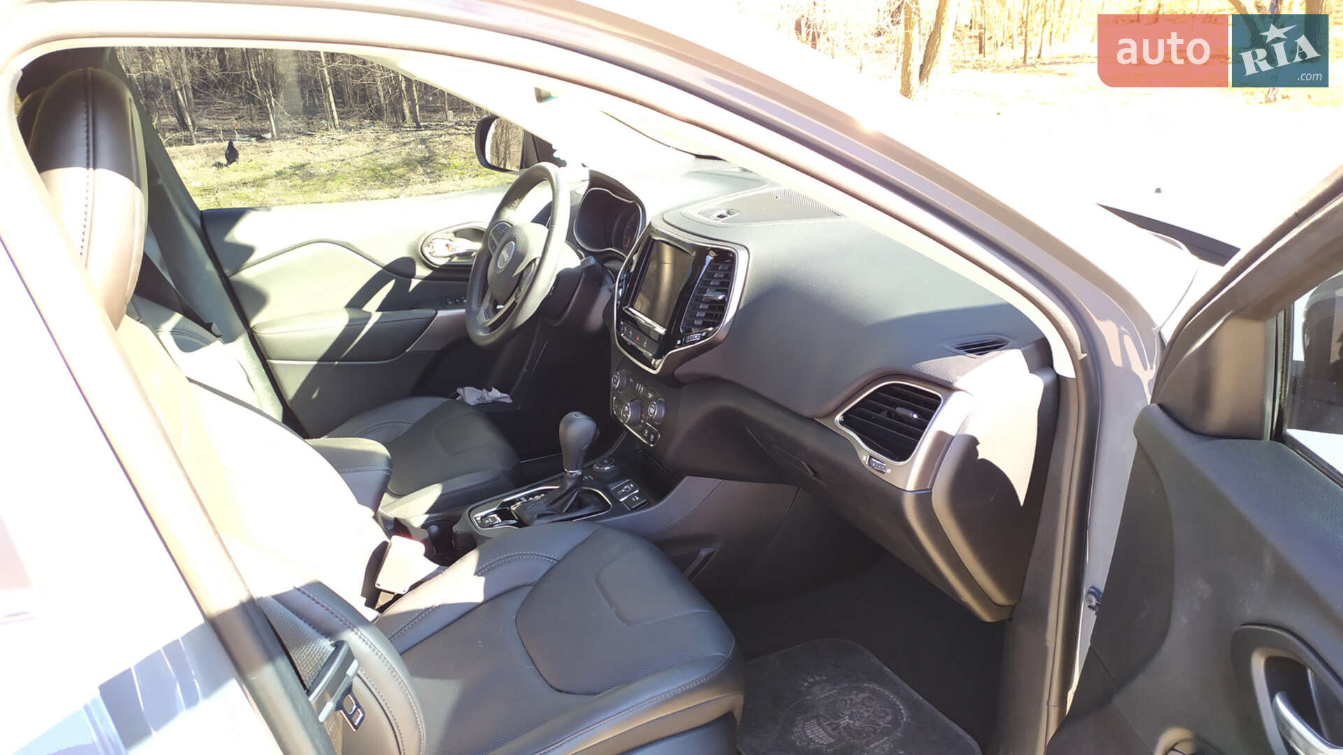 Jeep Cherokee 2021 VIN 1C4PJMDX6MD177757 фото оголошення 12 з 30