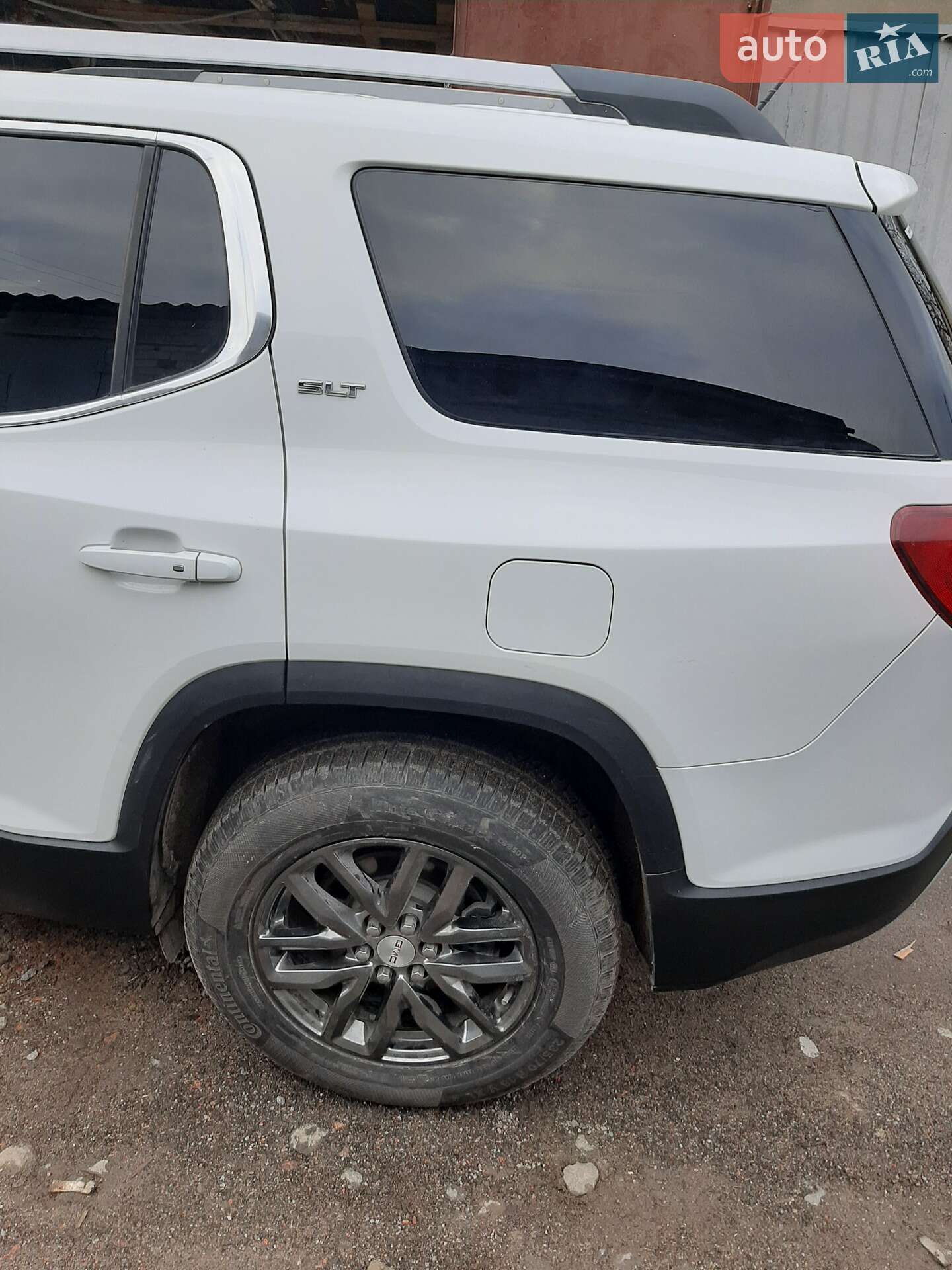 GMC Acadia 2017 VIN 1GKKNULS3HZ230884 фото оголошення 8 з 10