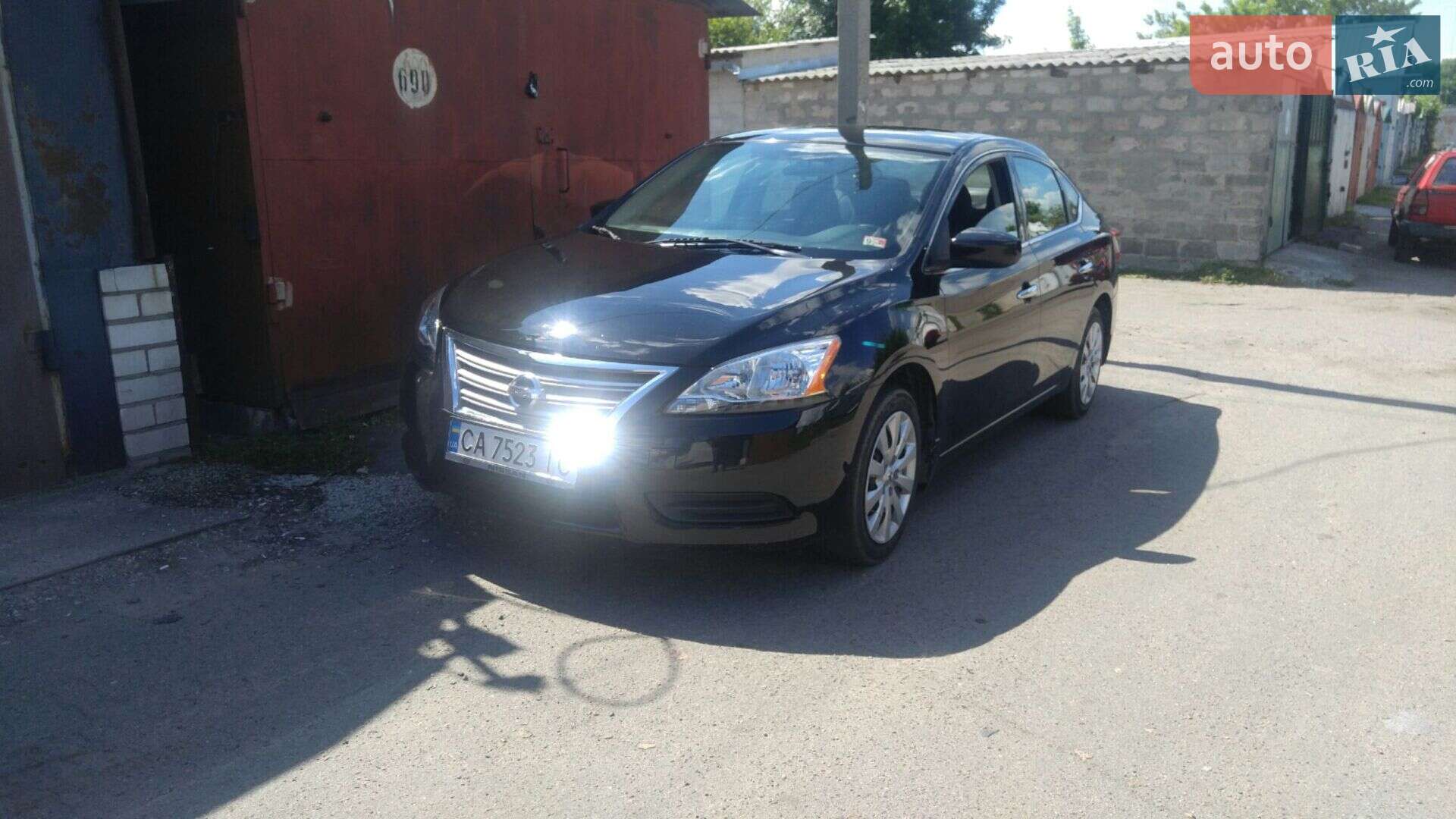 Nissan Sentra 2015 VIN 3N1AB7AP5FY243646 фото оголошення 2 з 9