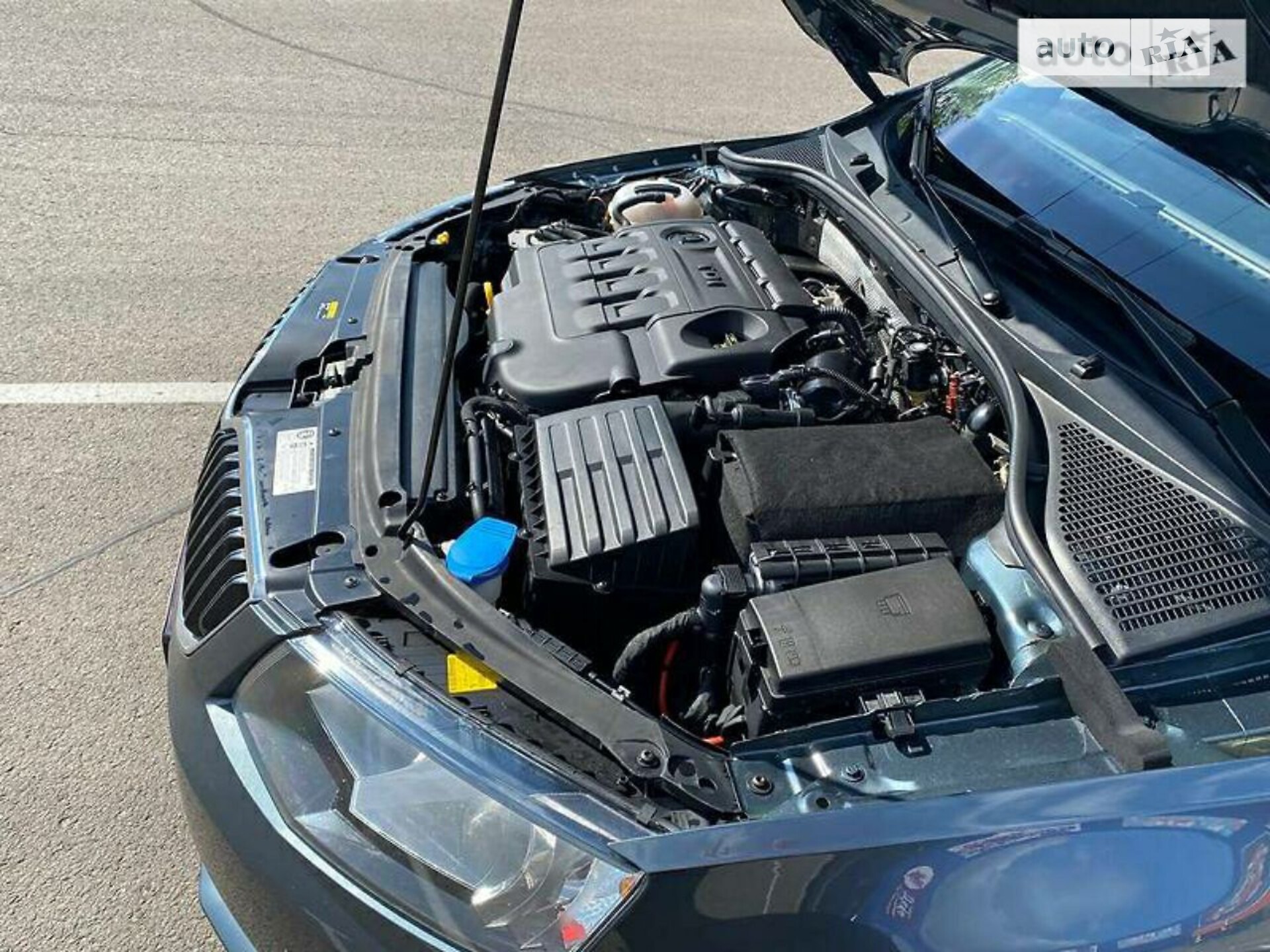 Skoda Octavia 2016 VIN TMBJG9NE2H0116661 фото оголошення 29 з 58