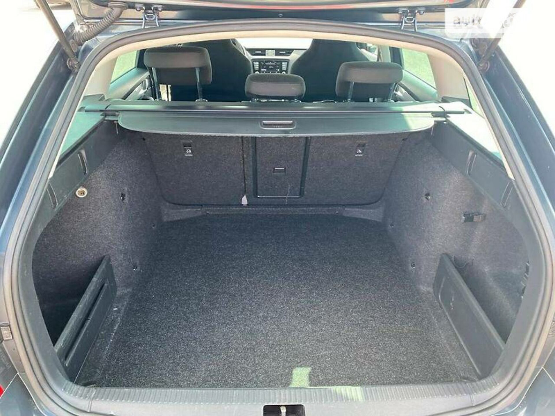 Skoda Octavia 2016 VIN TMBJG9NE2H0116661 фото оголошення 34 з 58