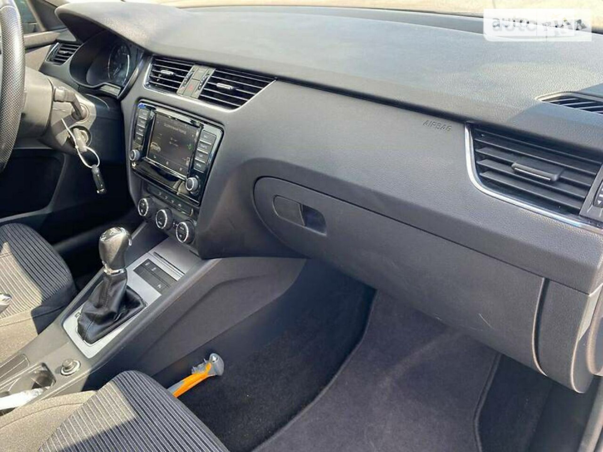 Skoda Octavia 2016 VIN TMBJG9NE2H0116661 фото оголошення 43 з 58