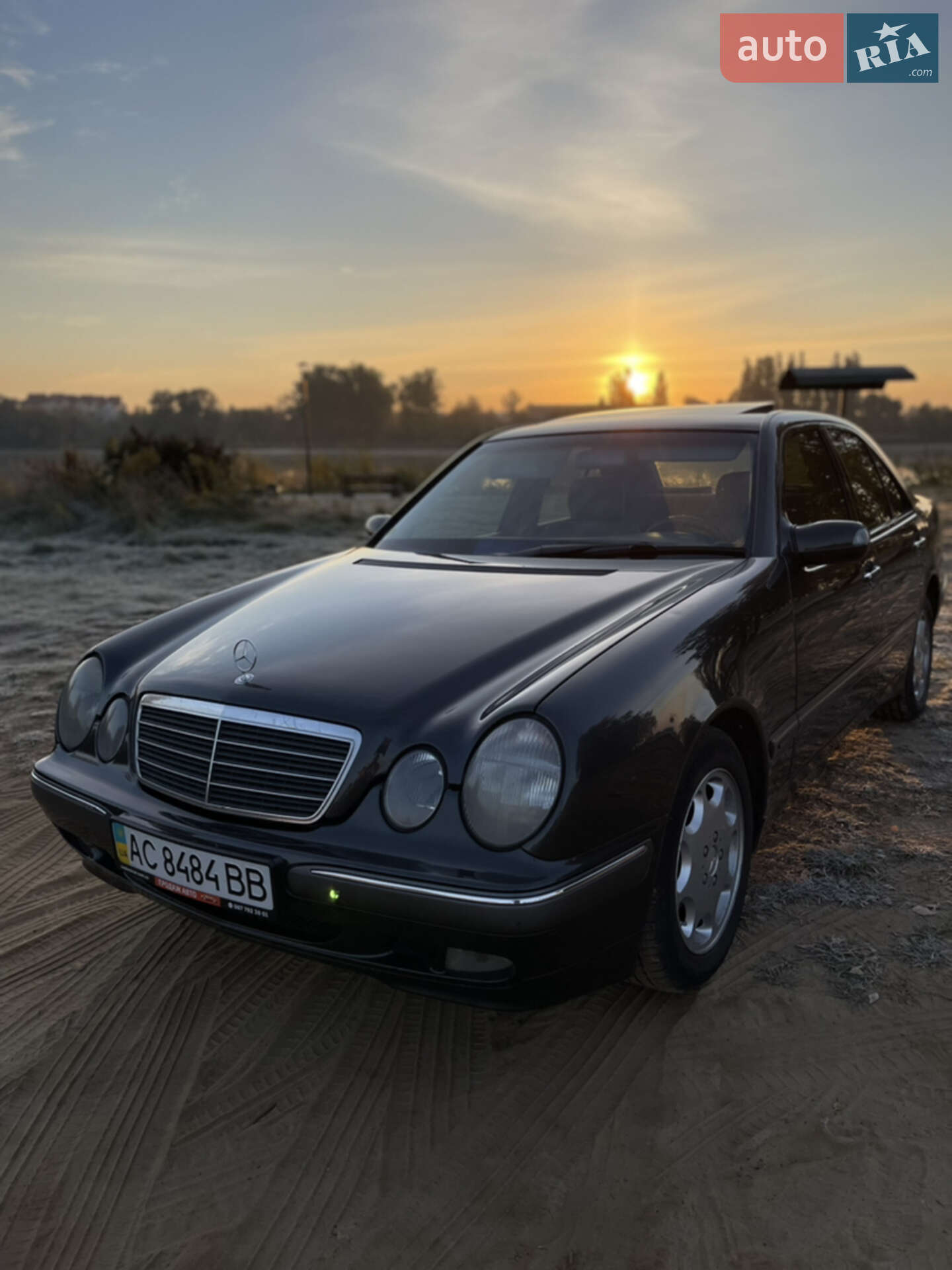 Mercedes-Benz E-Class 2000 VIN WDB2100061B085156 фото оголошення 2 з 18