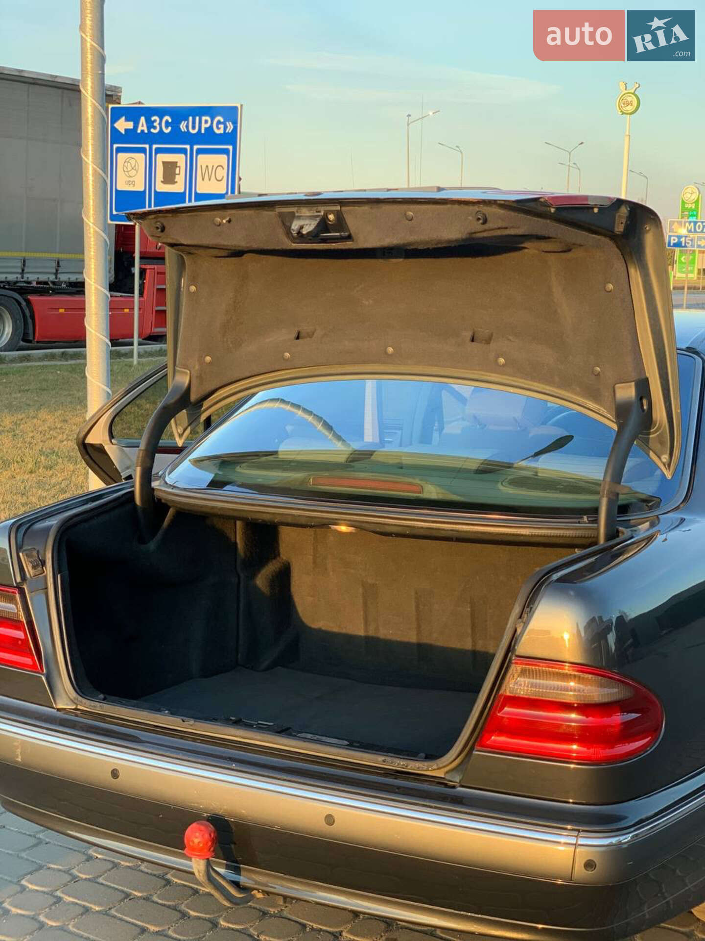 Mercedes-Benz E-Class 2000 VIN WDB2100061B085156 фото оголошення 15 з 18