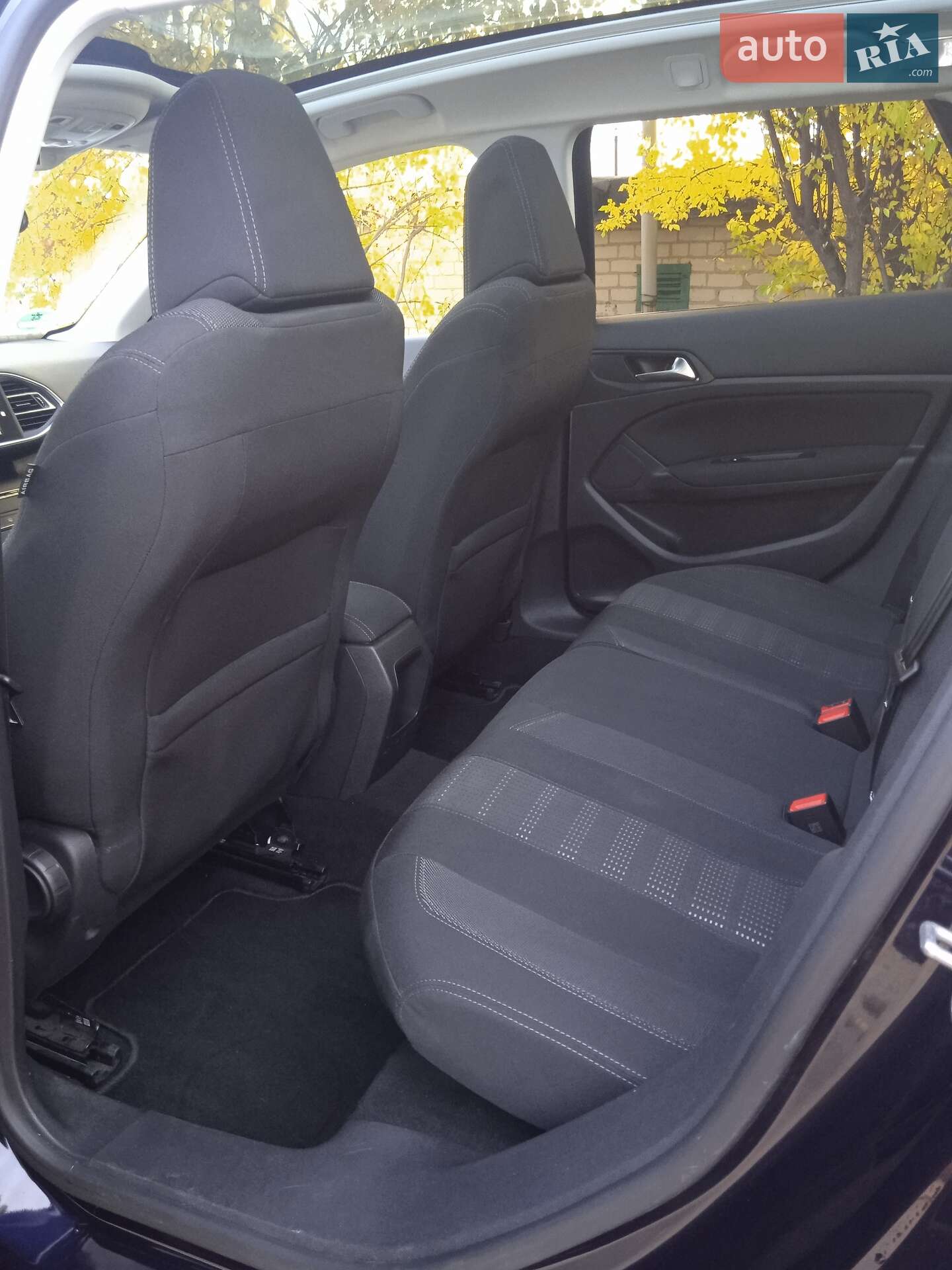 Peugeot 308 2015 VIN VF3LCBHZHFS274366 фото оголошення 4 з 14
