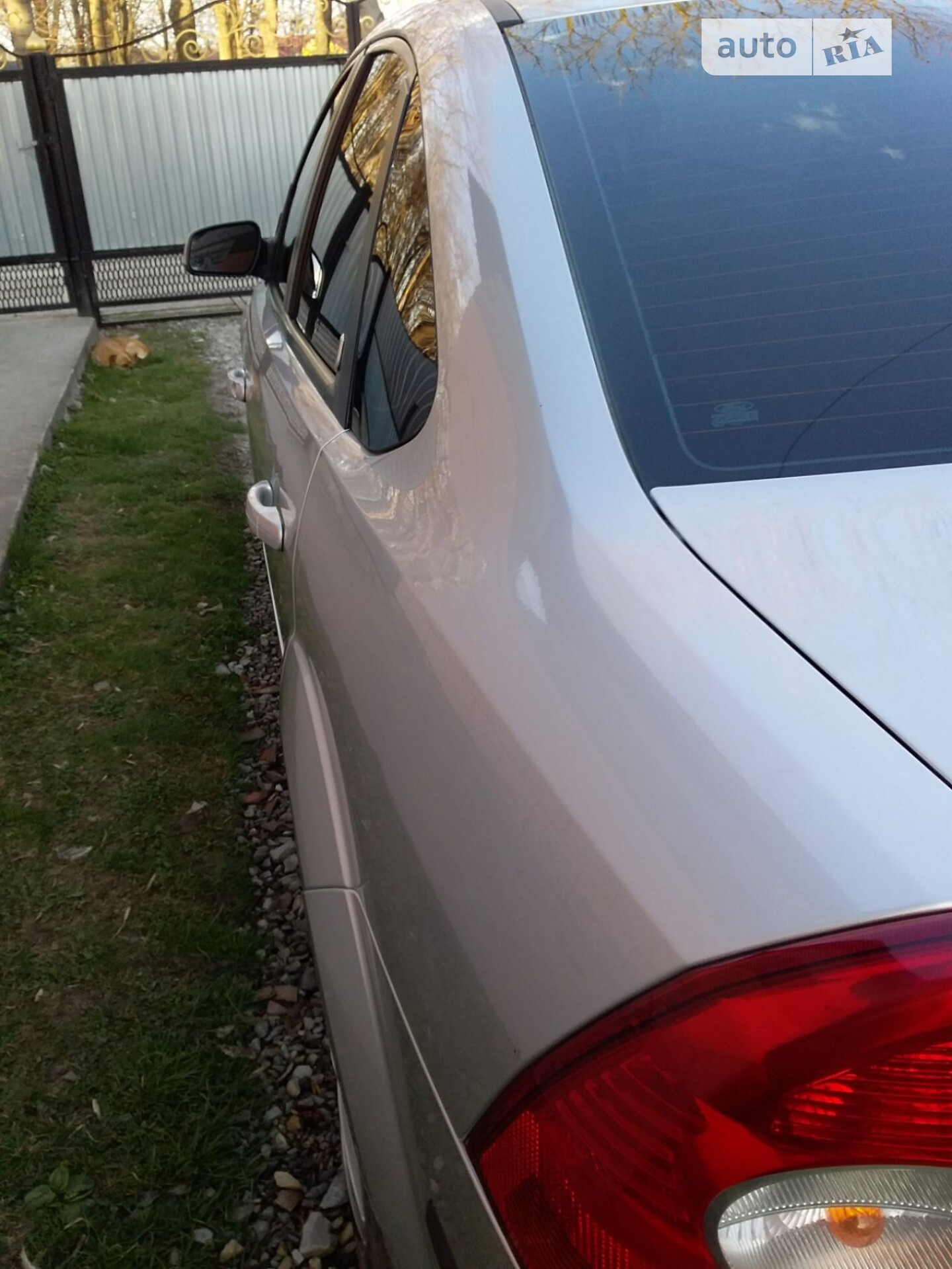 Ford Focus 2005 VIN WF04XXWPD45B34725 фото оголошення 14 з 41
