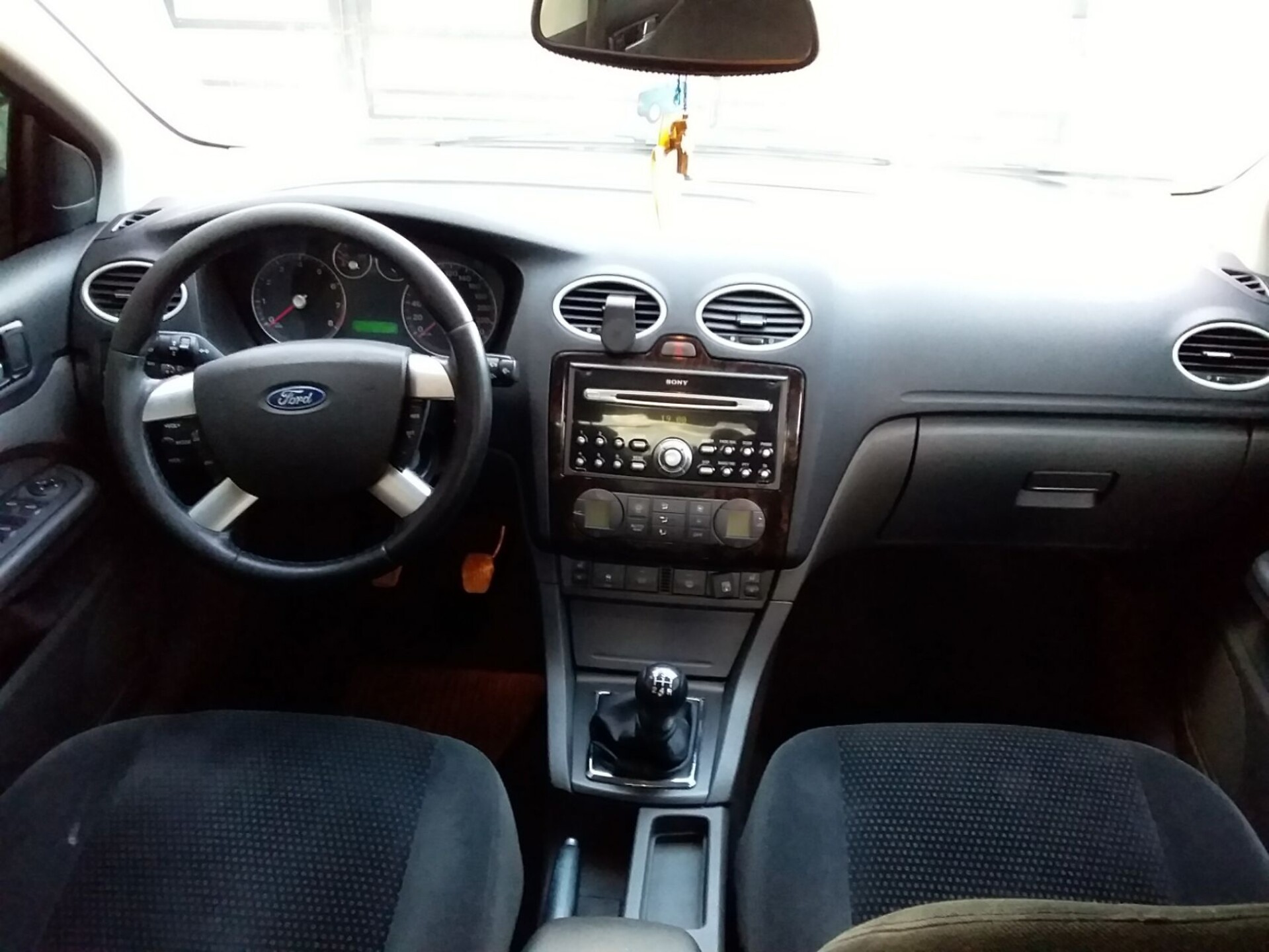 Ford Focus 2005 VIN WF04XXWPD45B34725 фото оголошення 24 з 41