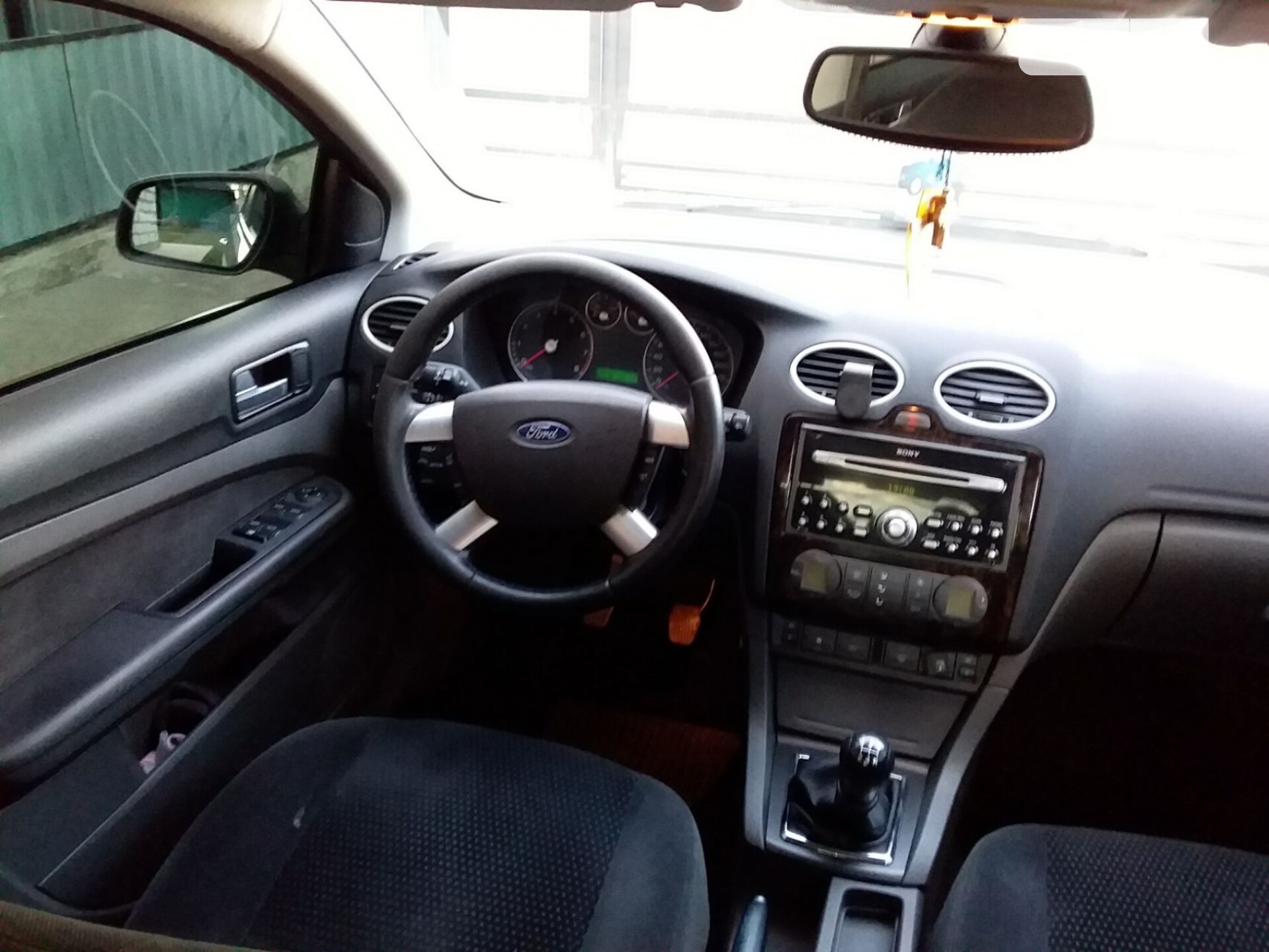 Ford Focus 2005 VIN WF04XXWPD45B34725 фото оголошення 25 з 41