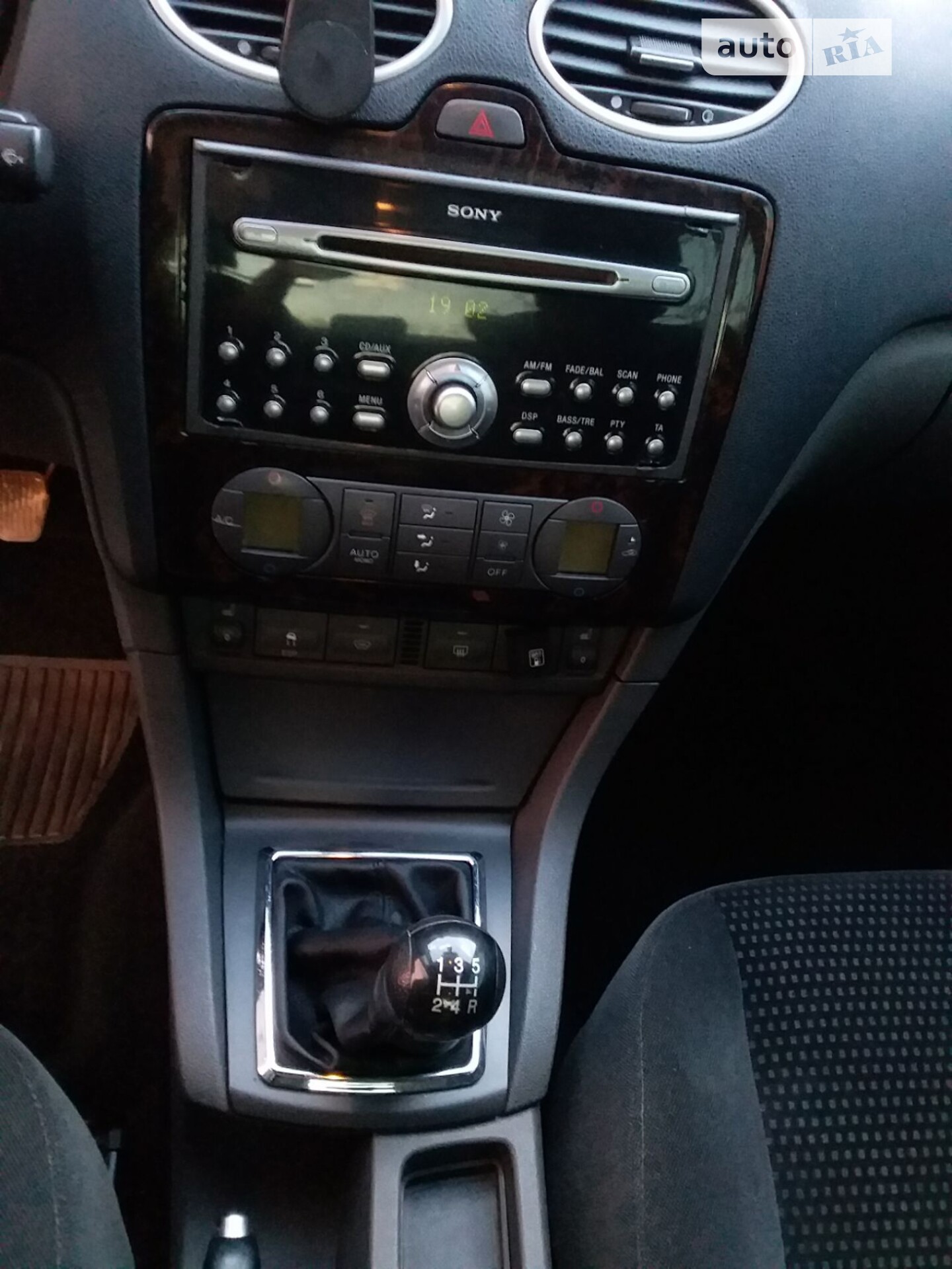 Ford Focus 2005 VIN WF04XXWPD45B34725 фото оголошення 28 з 41