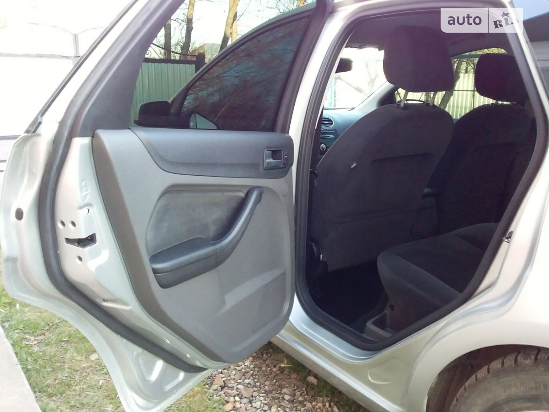 Ford Focus 2005 VIN WF04XXWPD45B34725 фото оголошення 39 з 41