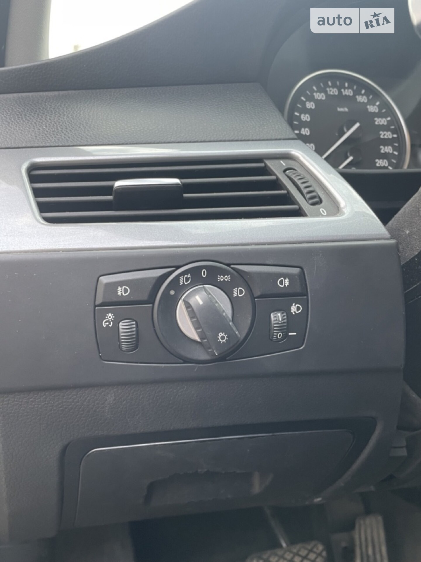 BMW 5 Series 2008 VIN WBAPX31020C079757 фото оголошення 36 з 55