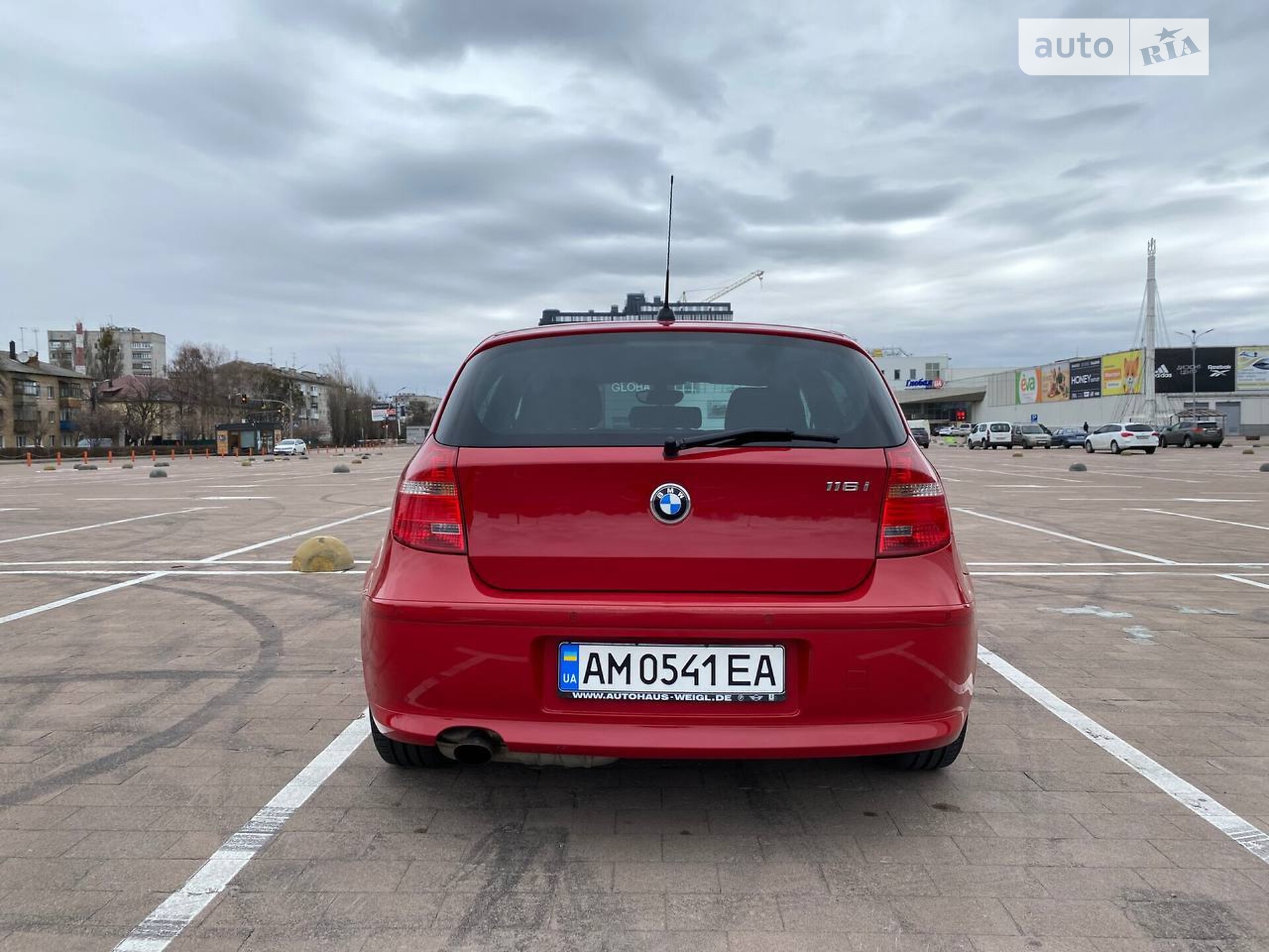 BMW 1 Series 2008 VIN WBAUE31020E165647 фото оголошення 3 з 11