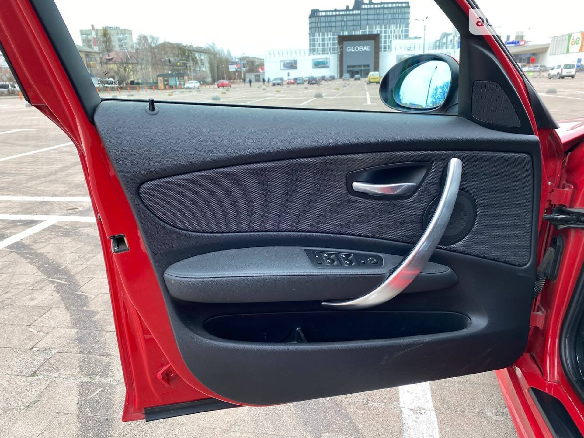 BMW 1 Series 2008 VIN WBAUE31020E165647 фото оголошення 7 з 11