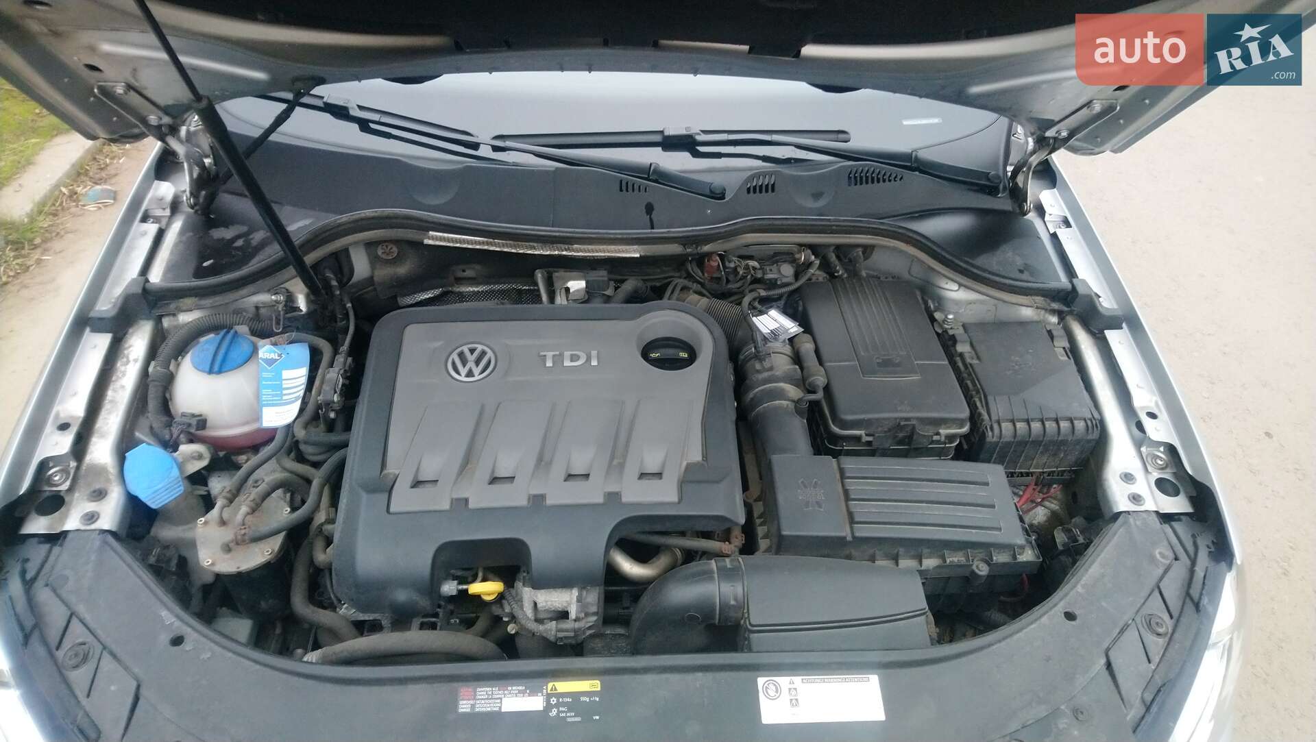 Volkswagen Passat 2013 VIN WVWZZZ3CZEE016794 фото оголошення 10 з 32