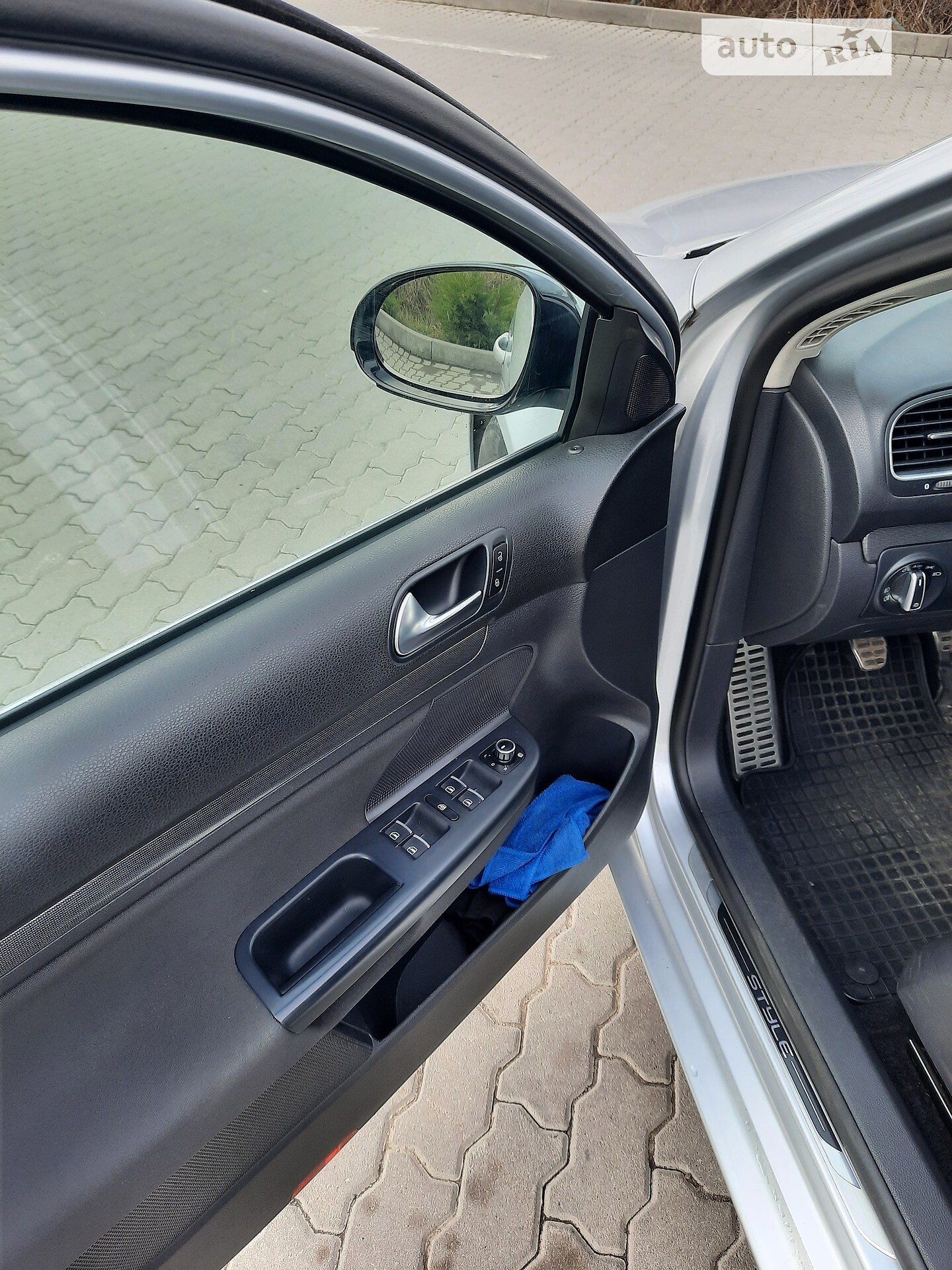 Volkswagen Golf 2011 VIN WVWZZZ1KZCM640695 фото оголошення 16 з 17