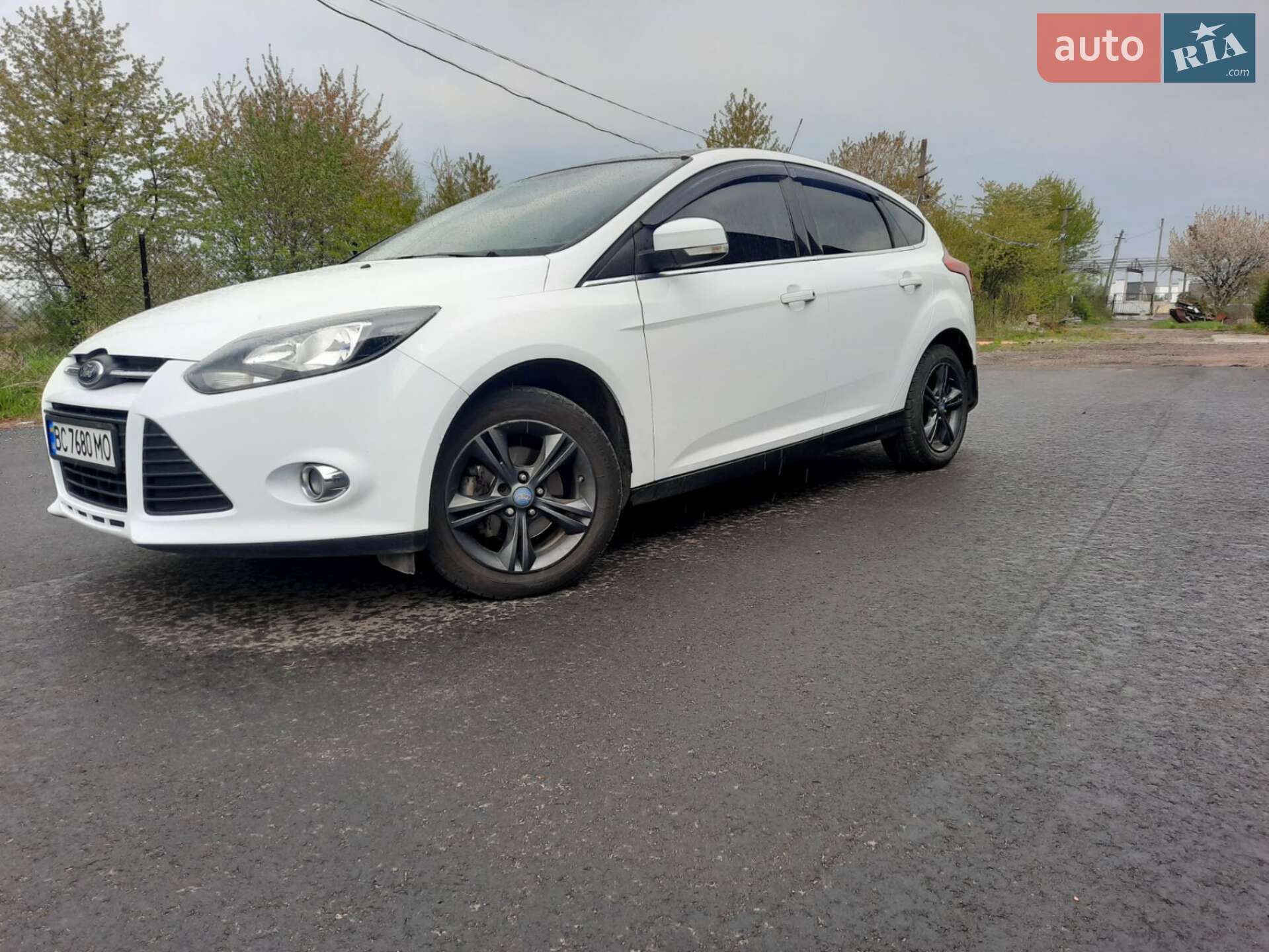 Ford Focus 2013 VIN WF0KXXGCBKDE38719 фото оголошення 4 з 20