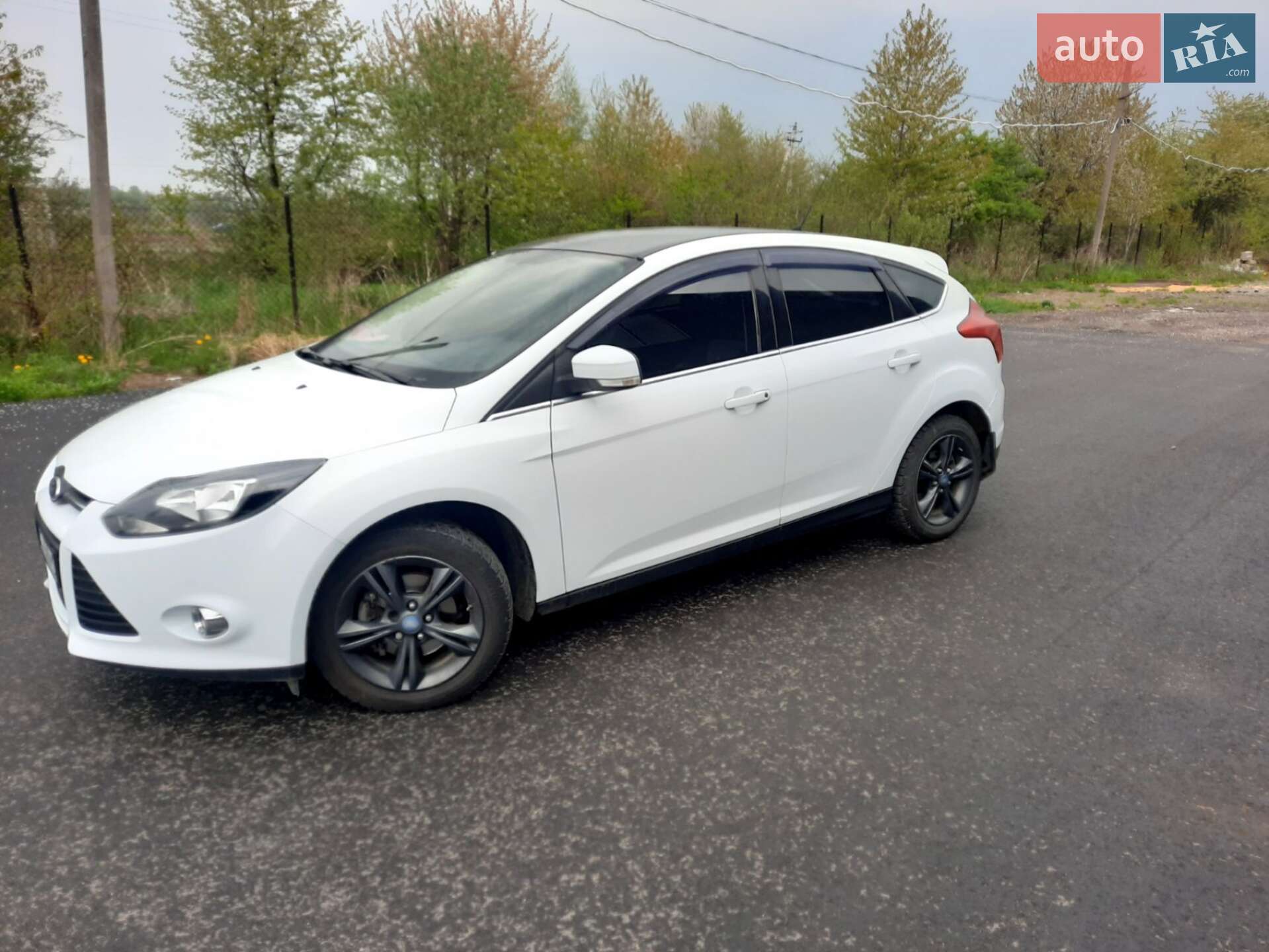 Ford Focus 2013 VIN WF0KXXGCBKDE38719 фото оголошення 6 з 20
