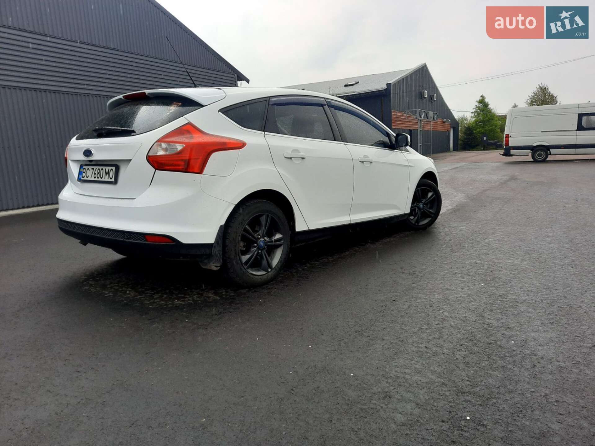 Ford Focus 2013 VIN WF0KXXGCBKDE38719 фото оголошення 17 з 20