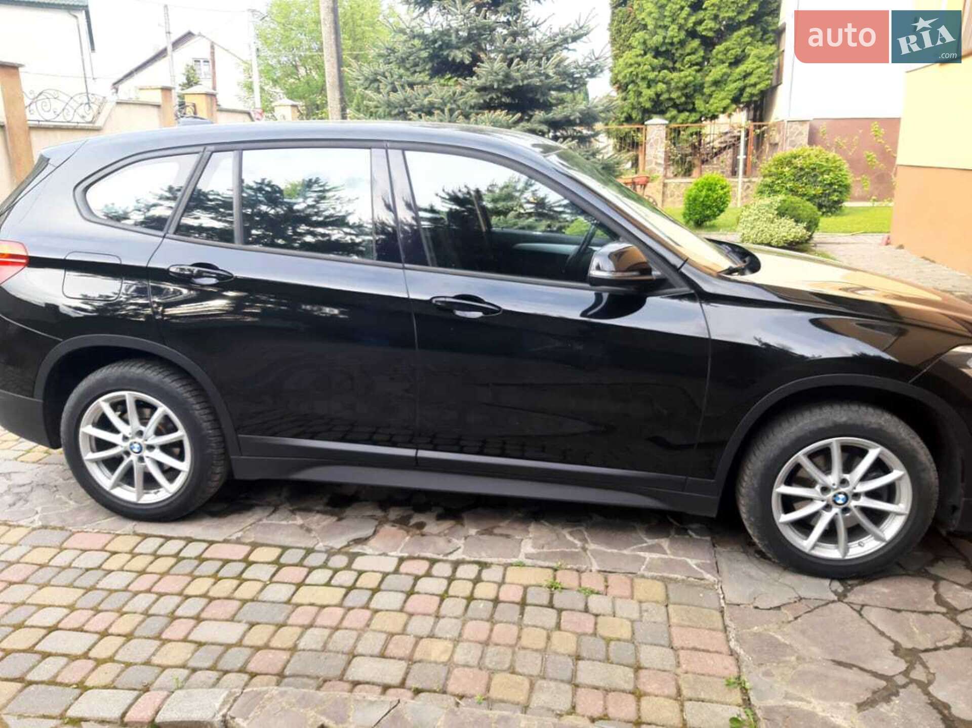 BMW X1 2017 VIN WBAHT710405G73152 фото оголошення 3 з 9