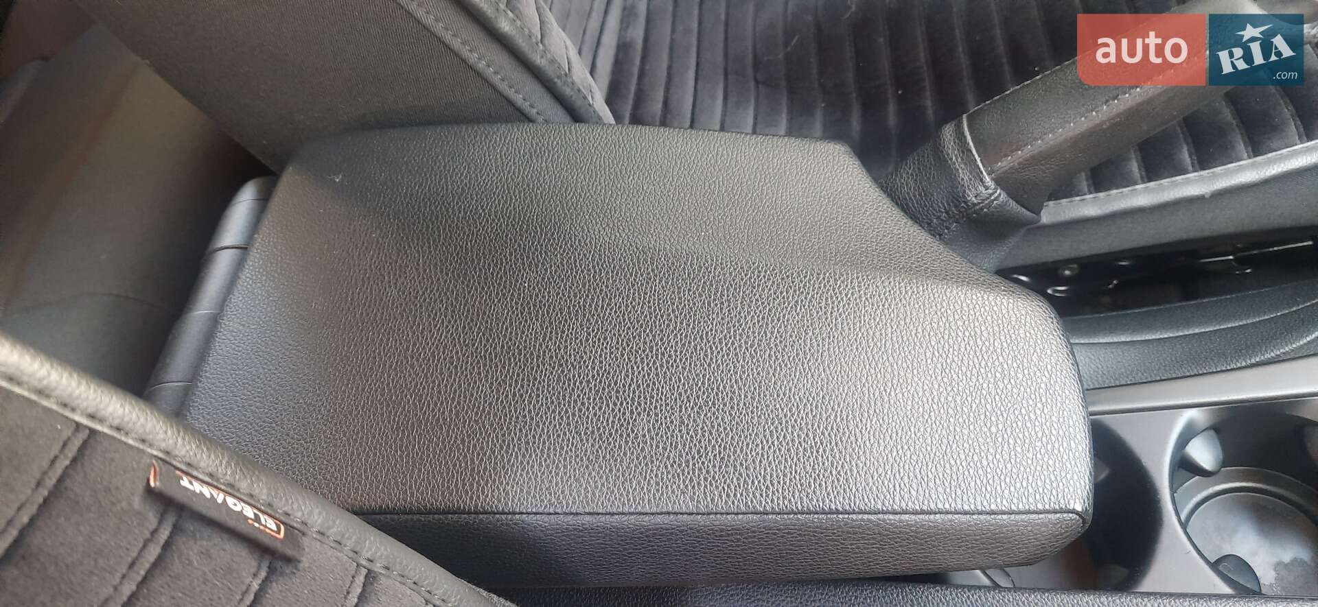 BMW 1 Series 2010 VIN WBAUD71040P446380 фото оголошення 18 з 33
