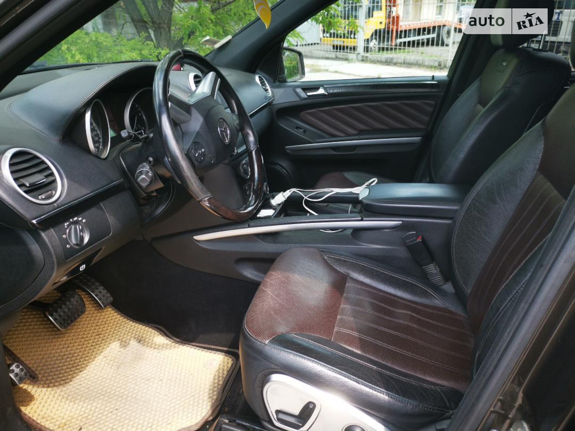 Mercedes-Benz GL-Class 2011 VIN WDC1648231A772878 фото оголошення 2 з 7