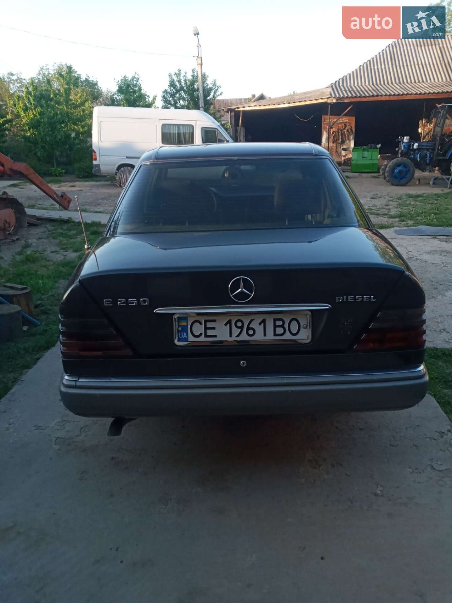 Mercedes-Benz E-Class 1995 VIN WDB1241261C104088 фото оголошення 3 з 22