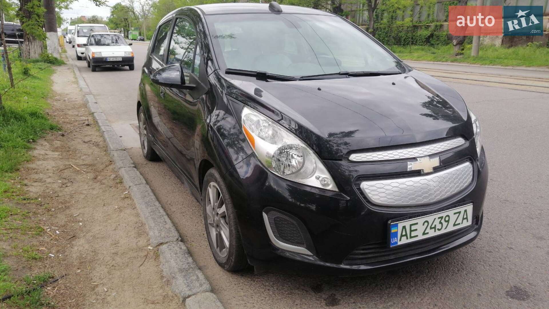 Chevrolet Spark 2015 VIN KL8CK6S05FC818928 фото оголошення 2 з 25