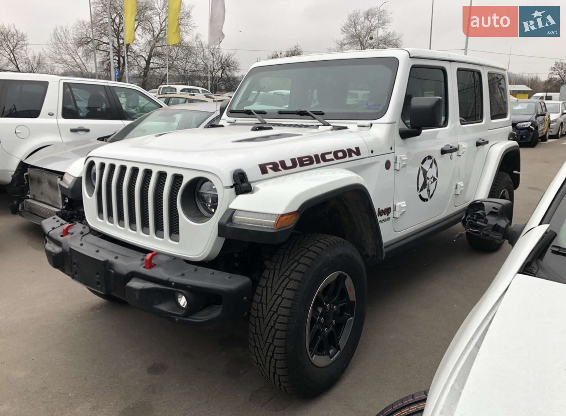 Jeep Wrangler 2018 VIN 1C4HJXFN8JW255490 фото оголошення 2 з 36