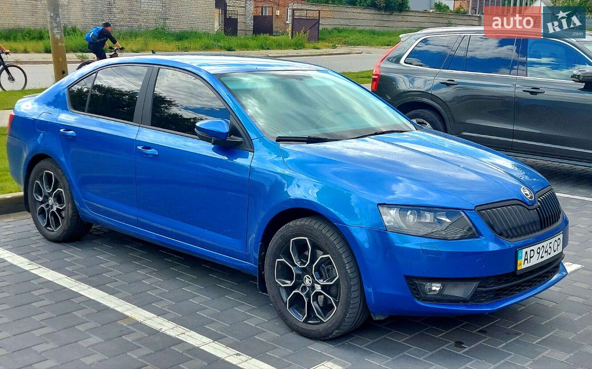 Skoda Octavia 2013 VIN TMBAD8NE5EB007341 фото оголошення 8 з 10