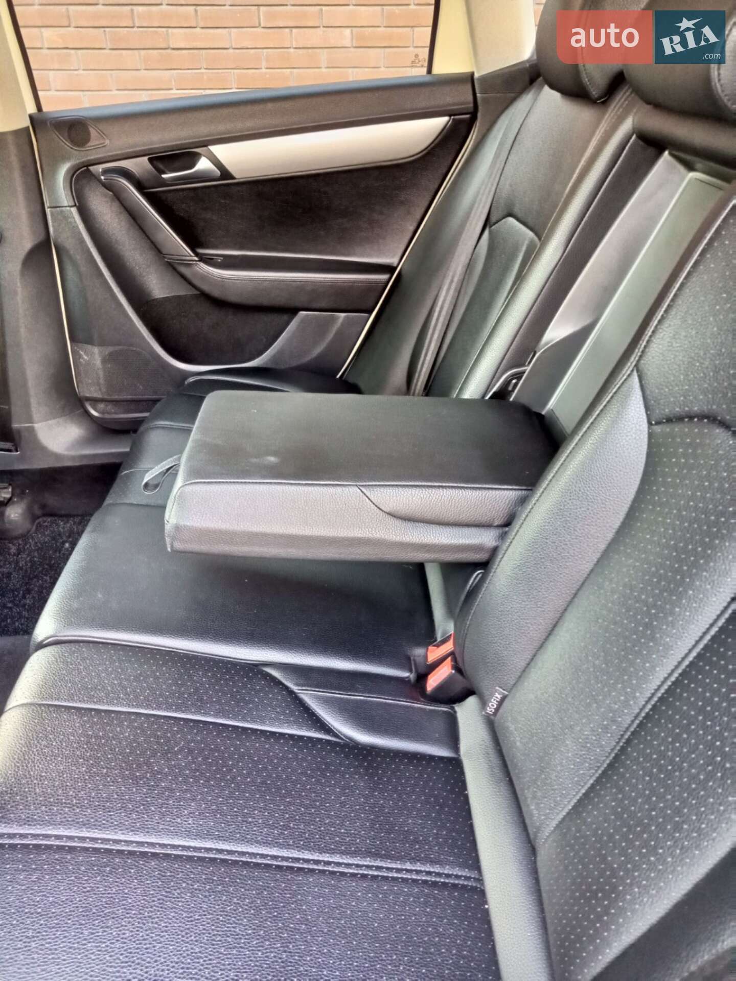 Volkswagen Passat 2014 VIN WVWZZZ3CZFE004642 фото оголошення 21 з 29