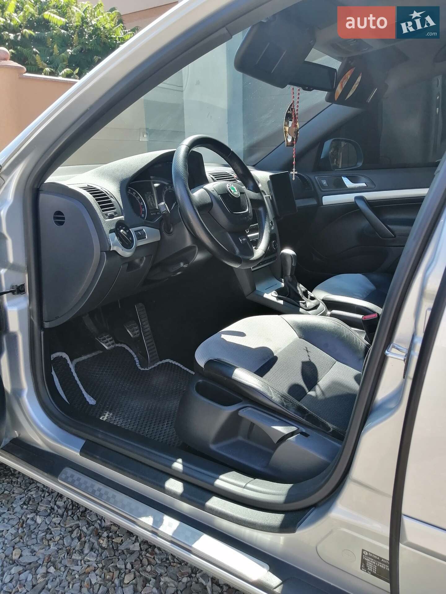 Skoda Octavia 2011 VIN TMBUH61Z4B2159654 фото оголошення 11 з 44