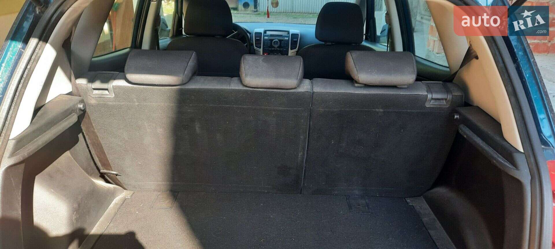 Kia Venga 2010 VIN TMAEG813AAJ005569 фото оголошення 6 з 8