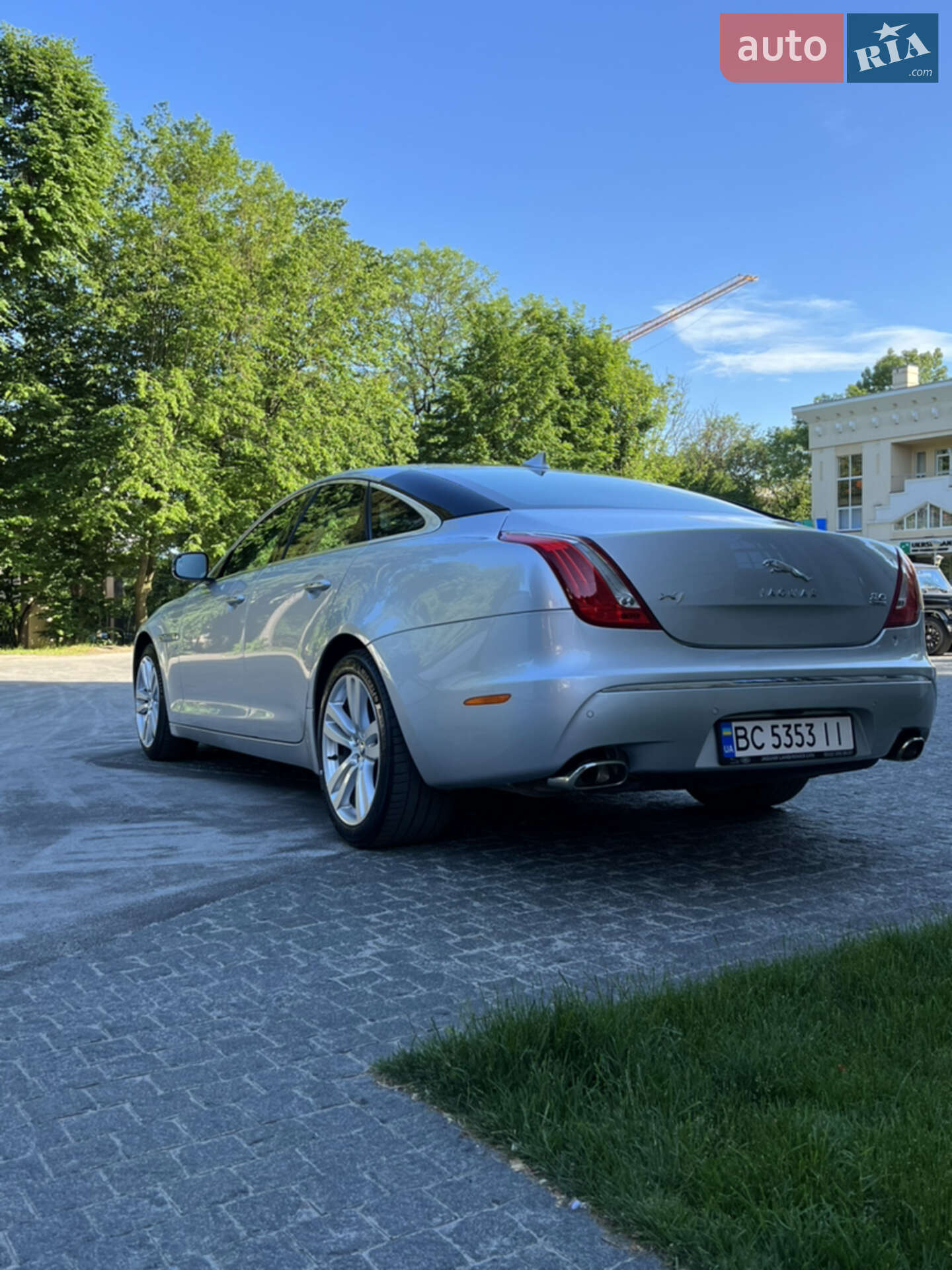 Jaguar XJ 2013 VIN SAJAJ16H5D8V50601 фото оголошення 4 з 34