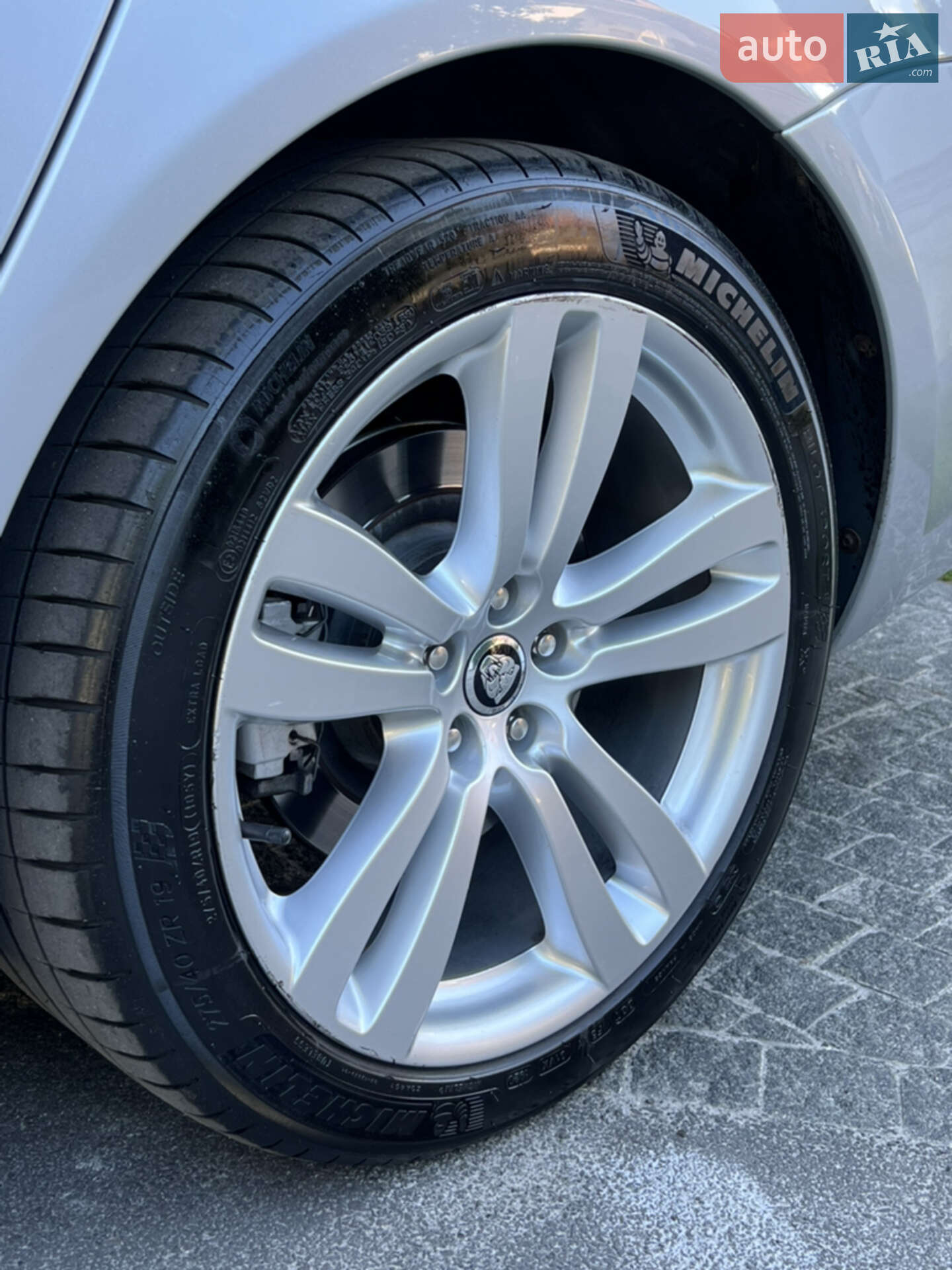 Jaguar XJ 2013 VIN SAJAJ16H5D8V50601 фото оголошення 28 з 34