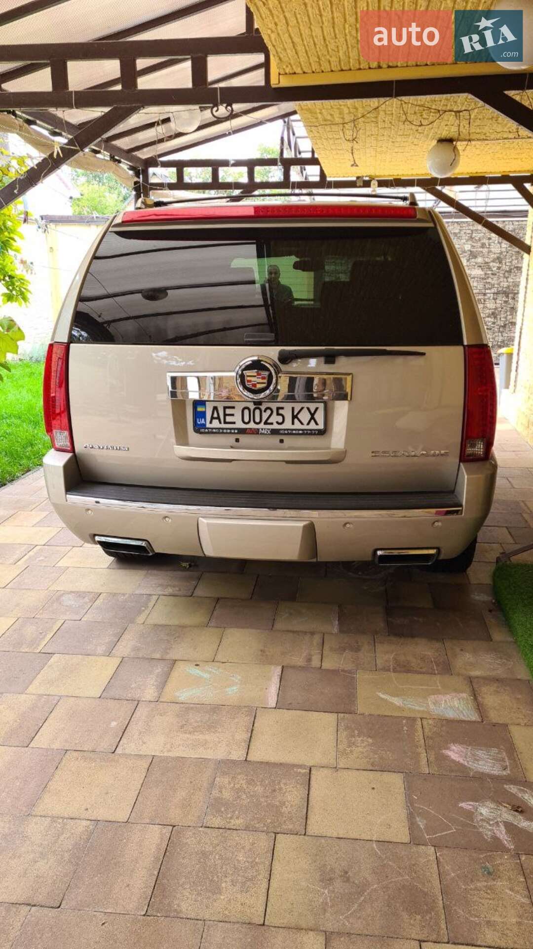 Cadillac Escalade 2013 VIN 1GYS4DEF9DR224770 фото оголошення 16 з 38
