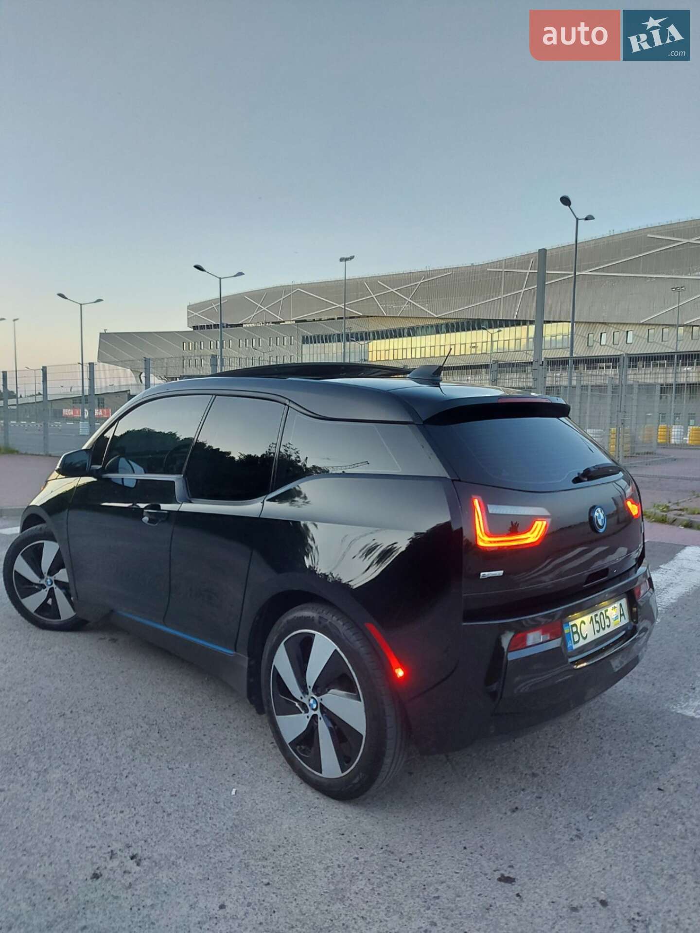 BMW I3 2017 VIN WBY1Z6C30HV548757 фото оголошення 8 з 31
