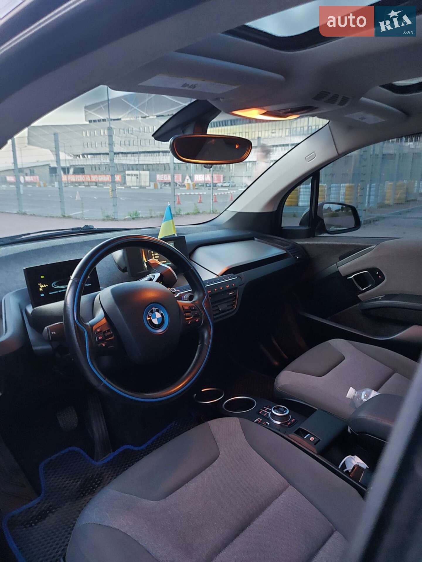 BMW I3 2017 VIN WBY1Z6C30HV548757 фото оголошення 12 з 31