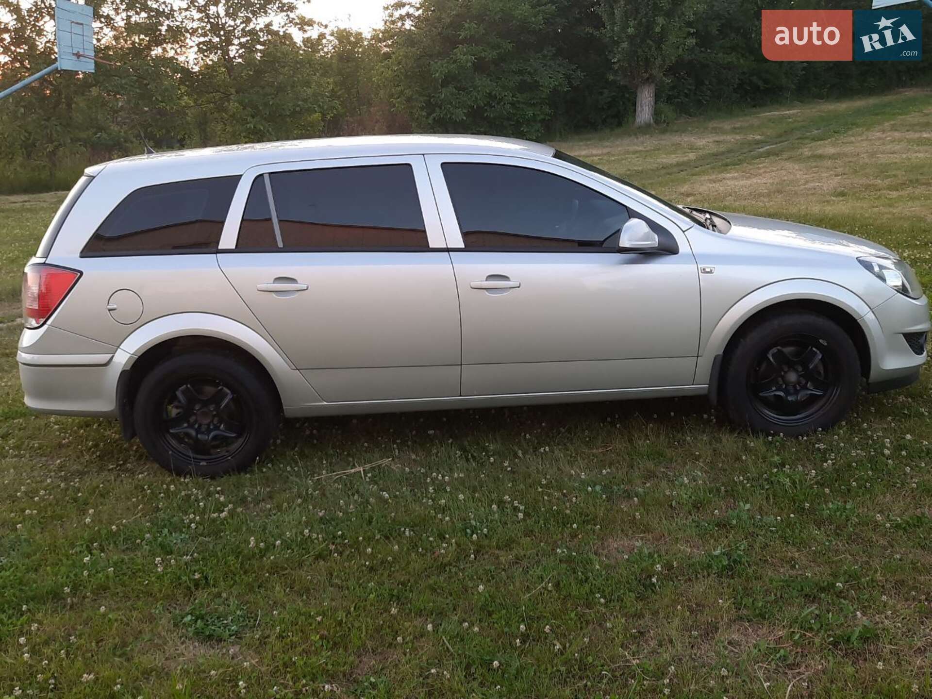Opel Astra 2013 VIN W0L0AHL35D2082689 фото оголошення 2 з 18
